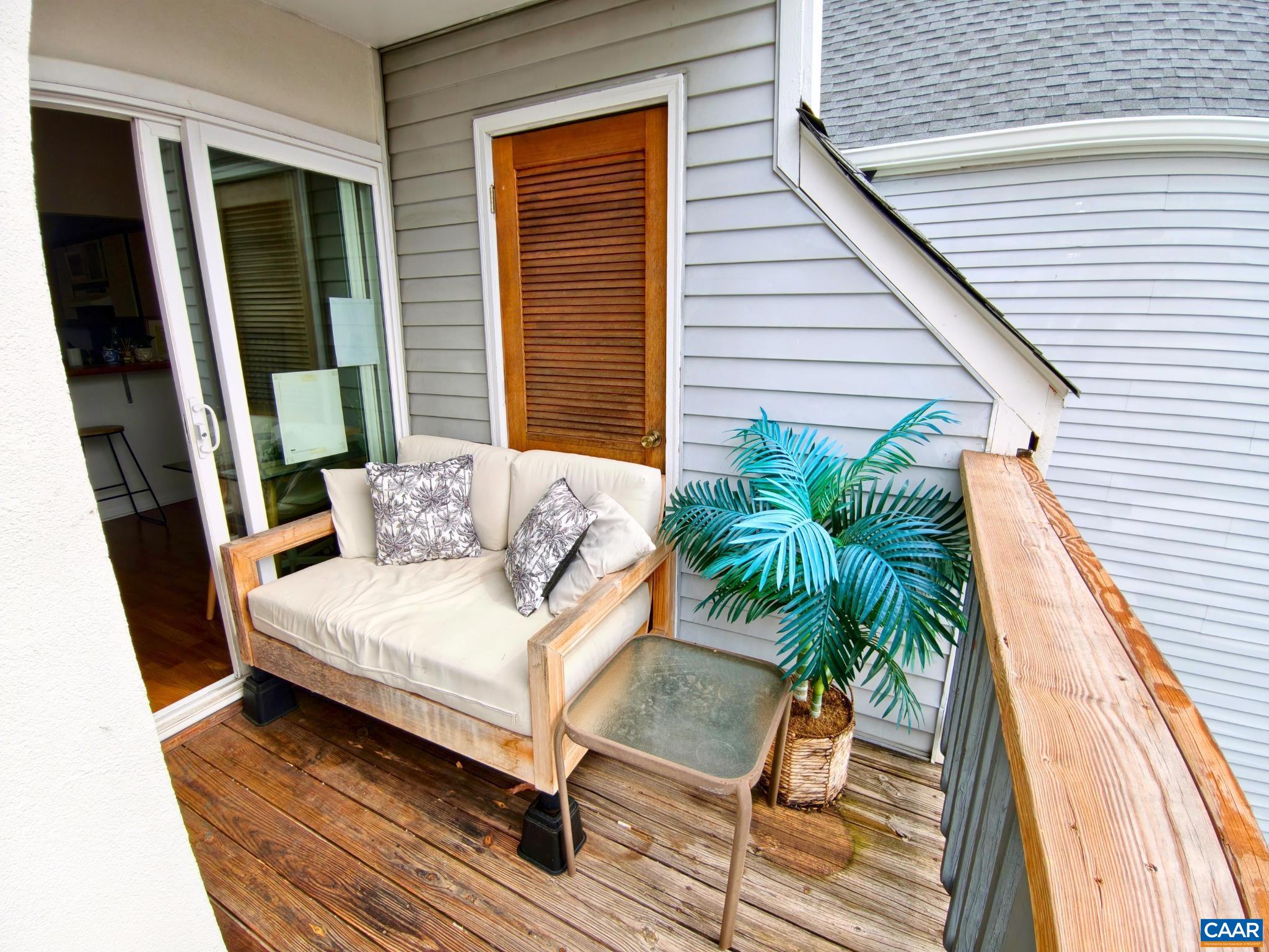 1243 CEDARS CT, CHARLOTTESVILLE, Virginia 22903, 1 Bedroom Bedrooms, ,1 BathroomBathrooms,Residential,1243 CEDARS CT,675036 MLS # 675036 1243 CEDARS CT, CHARLOTTESVILLE, Virginia 22903, 1 Bedroom Bedrooms, ,1 BathroomBathrooms,Residential,1243 CEDARS CT,675036 MLS # 675036