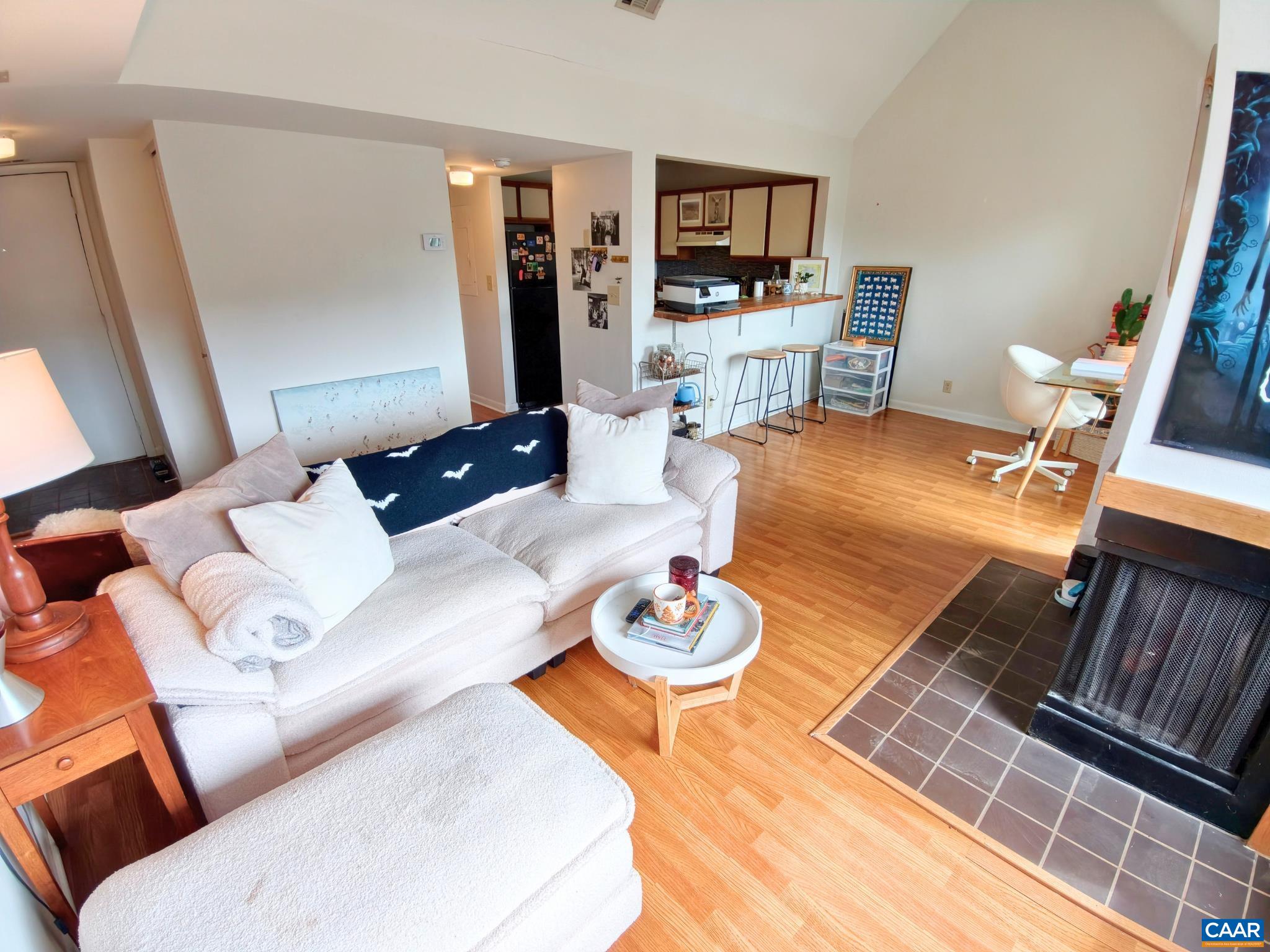 1243 CEDARS CT, CHARLOTTESVILLE, Virginia 22903, 1 Bedroom Bedrooms, ,1 BathroomBathrooms,Residential,1243 CEDARS CT,675036 MLS # 675036 1243 CEDARS CT, CHARLOTTESVILLE, Virginia 22903, 1 Bedroom Bedrooms, ,1 BathroomBathrooms,Residential,1243 CEDARS CT,675036 MLS # 675036