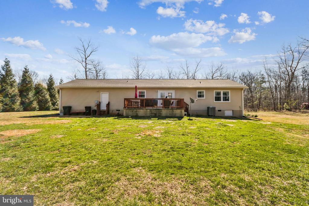 8174 BLACK WALNUT RUN RD, RHOADESVILLE, Virginia 22542, 3 Bedrooms Bedrooms, ,2 BathroomsBathrooms,Residential,8174 BLACK WALNUT RUN RD,VAOR2013636 MLS # VAOR2013636