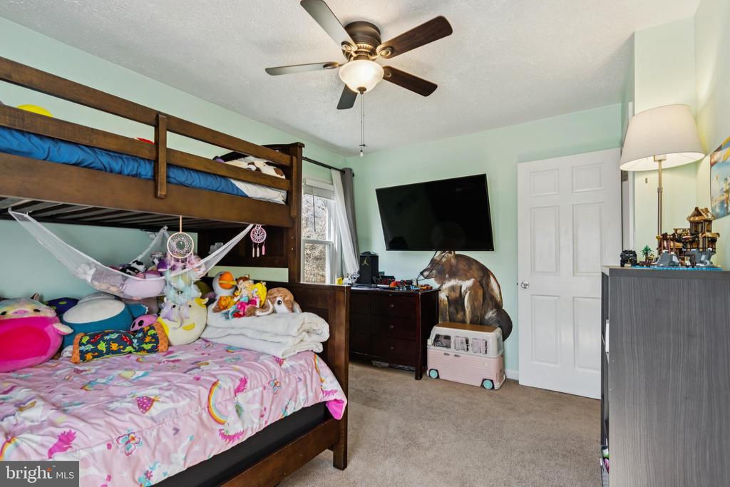 8174 BLACK WALNUT RUN RD, RHOADESVILLE, Virginia 22542, 3 Bedrooms Bedrooms, ,2 BathroomsBathrooms,Residential,8174 BLACK WALNUT RUN RD,VAOR2013636 MLS # VAOR2013636