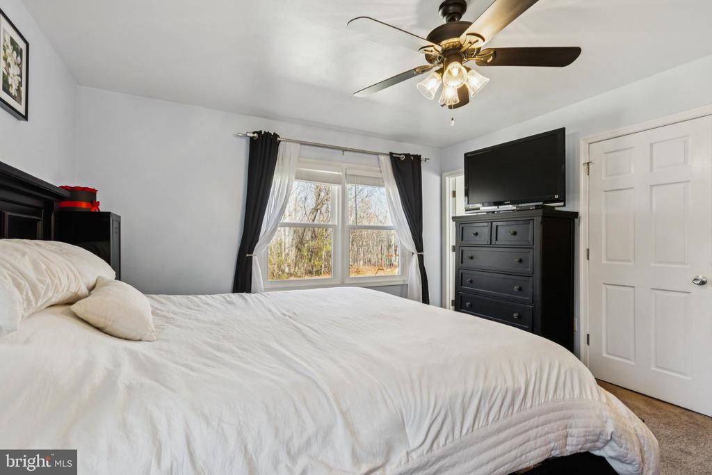 8174 BLACK WALNUT RUN RD, RHOADESVILLE, Virginia 22542, 3 Bedrooms Bedrooms, ,2 BathroomsBathrooms,Residential,8174 BLACK WALNUT RUN RD,VAOR2013636 MLS # VAOR2013636