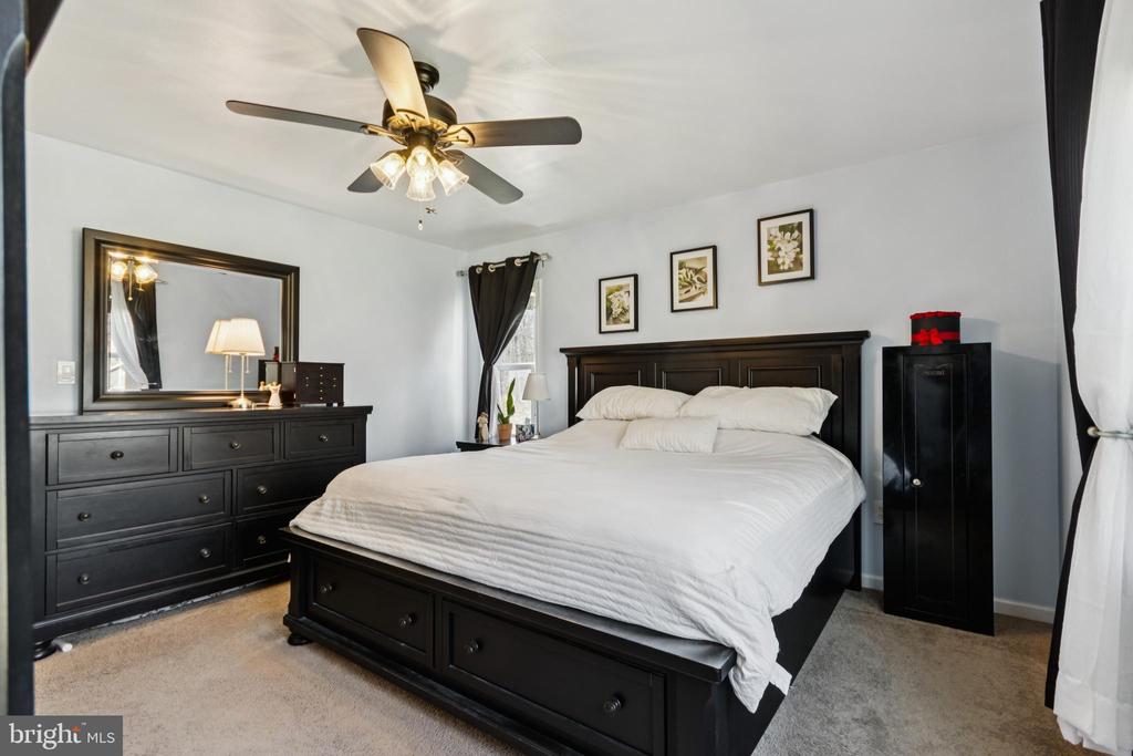 8174 BLACK WALNUT RUN RD, RHOADESVILLE, Virginia 22542, 3 Bedrooms Bedrooms, ,2 BathroomsBathrooms,Residential,8174 BLACK WALNUT RUN RD,VAOR2013636 MLS # VAOR2013636