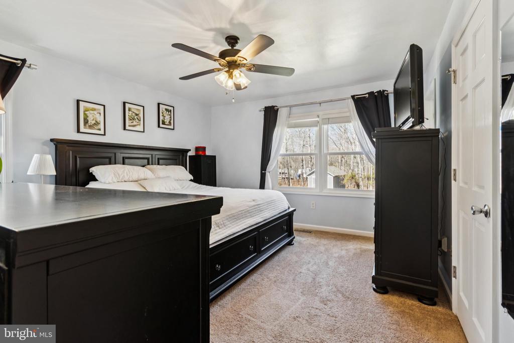 8174 BLACK WALNUT RUN RD, RHOADESVILLE, Virginia 22542, 3 Bedrooms Bedrooms, ,2 BathroomsBathrooms,Residential,8174 BLACK WALNUT RUN RD,VAOR2013636 MLS # VAOR2013636