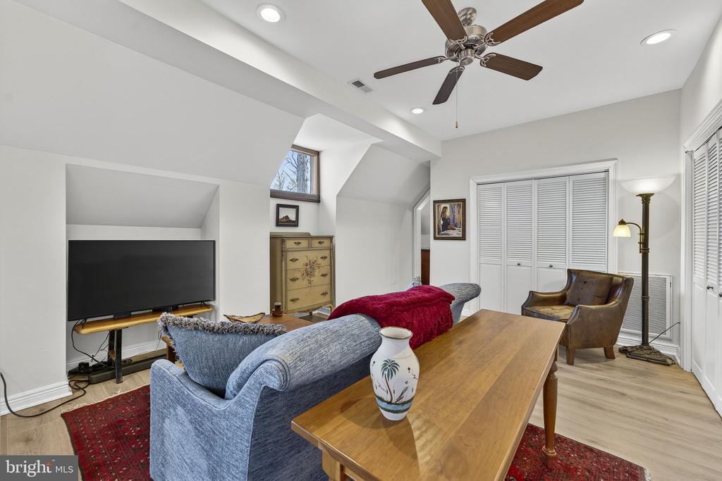 40 ANGEL KISS LN, CASTLETON, Virginia 22716, 2 Bedrooms Bedrooms, ,2 BathroomsBathrooms,Residential,40 ANGEL KISS LN,VARP2002550 MLS # VARP2002550