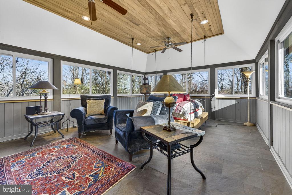 40 ANGEL KISS LN, CASTLETON, Virginia 22716, 2 Bedrooms Bedrooms, ,2 BathroomsBathrooms,Residential,40 ANGEL KISS LN,VARP2002550 MLS # VARP2002550