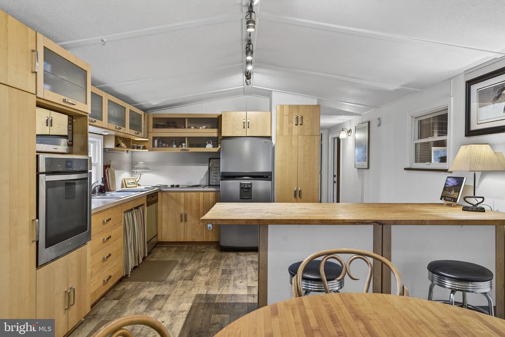 40 ANGEL KISS LN, CASTLETON, Virginia 22716, 2 Bedrooms Bedrooms, ,2 BathroomsBathrooms,Residential,40 ANGEL KISS LN,VARP2002550 MLS # VARP2002550