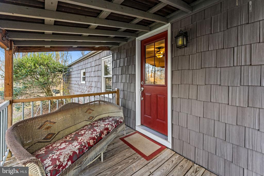 40 ANGEL KISS LN, CASTLETON, Virginia 22716, 2 Bedrooms Bedrooms, ,2 BathroomsBathrooms,Residential,40 ANGEL KISS LN,VARP2002550 MLS # VARP2002550