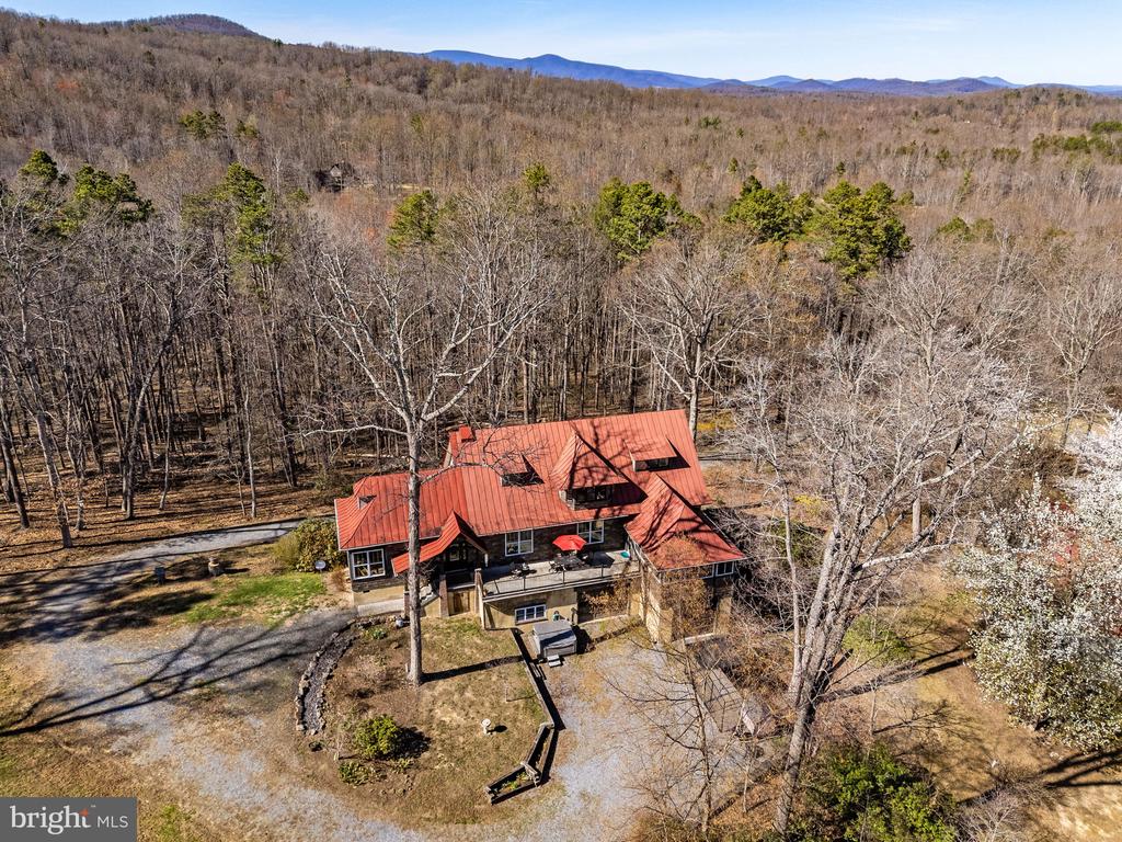 40 ANGEL KISS LN, CASTLETON, Virginia 22716, 2 Bedrooms Bedrooms, ,2 BathroomsBathrooms,Residential,40 ANGEL KISS LN,VARP2002550 MLS # VARP2002550