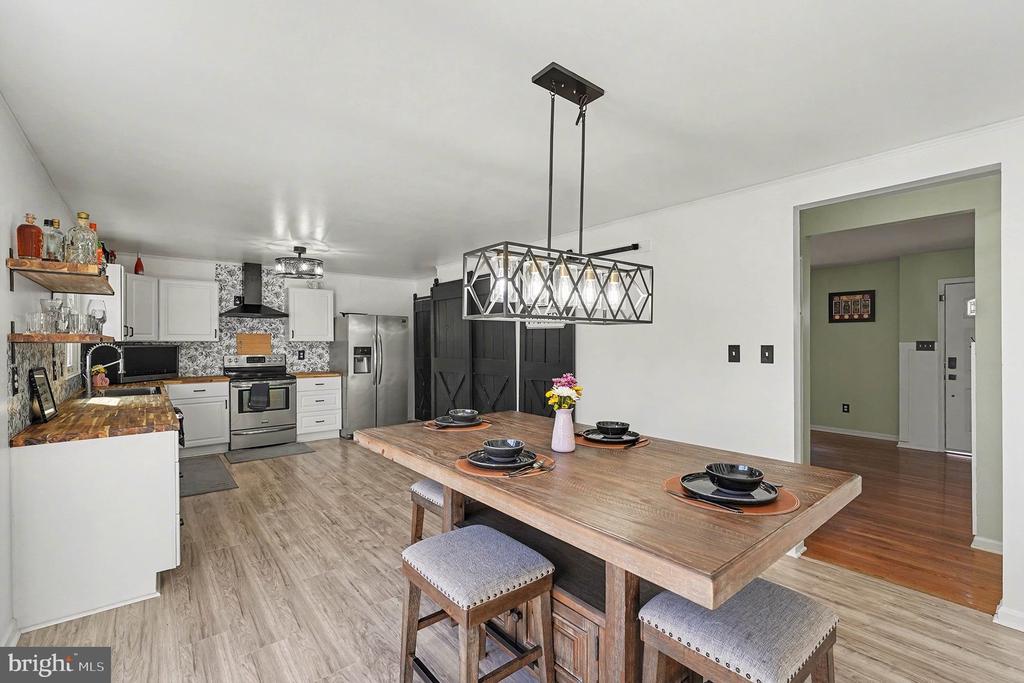 108 SEVEN PINES DR, LOCUST GROVE, Virginia 22508, 3 Bedrooms Bedrooms, ,2 BathroomsBathrooms,Residential,108 SEVEN PINES DR,VAOR2013694 MLS # VAOR2013694