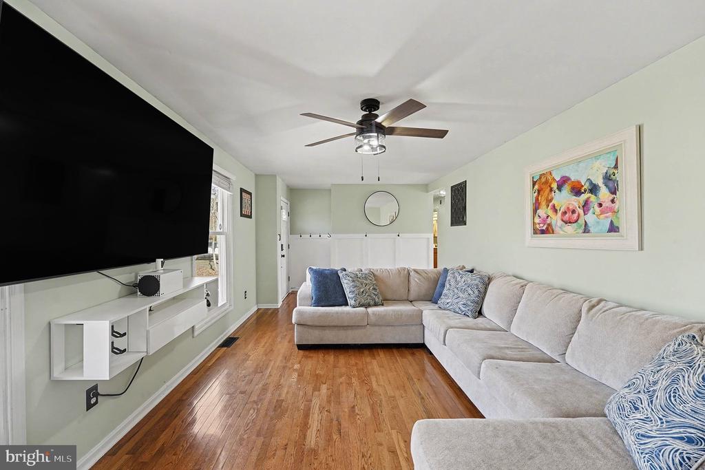 108 SEVEN PINES DR, LOCUST GROVE, Virginia 22508, 3 Bedrooms Bedrooms, ,2 BathroomsBathrooms,Residential,108 SEVEN PINES DR,VAOR2013694 MLS # VAOR2013694