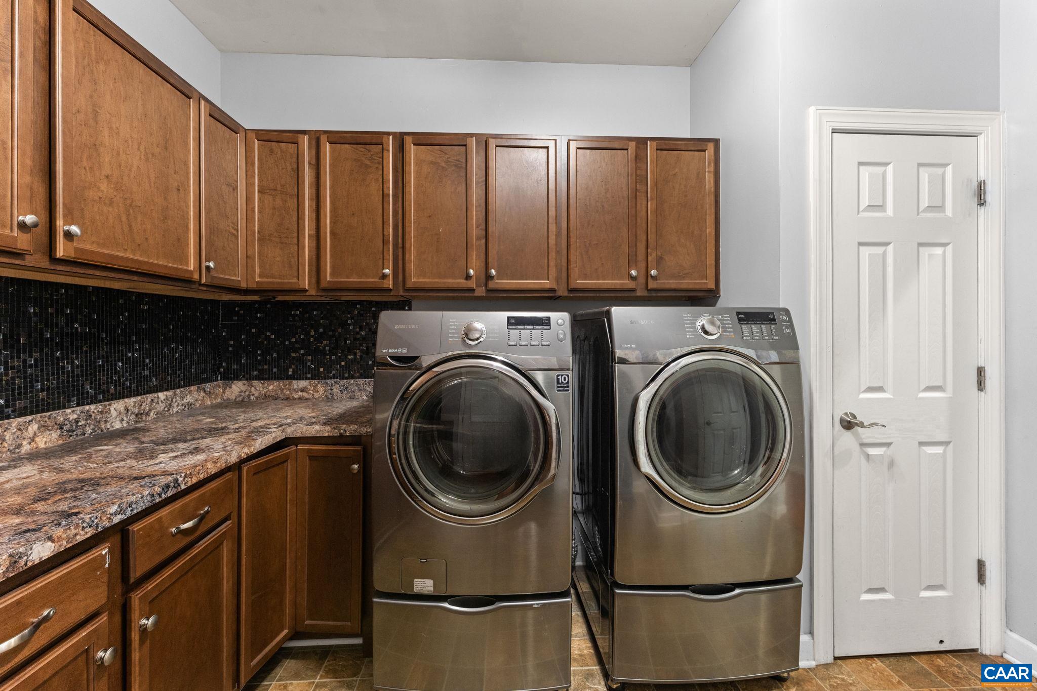 12 LONGFORD DR, RUCKERSVILLE, Virginia 22968, 4 Bedrooms Bedrooms, ,4 BathroomsBathrooms,Residential,12 LONGFORD DR,674779 MLS # 674779