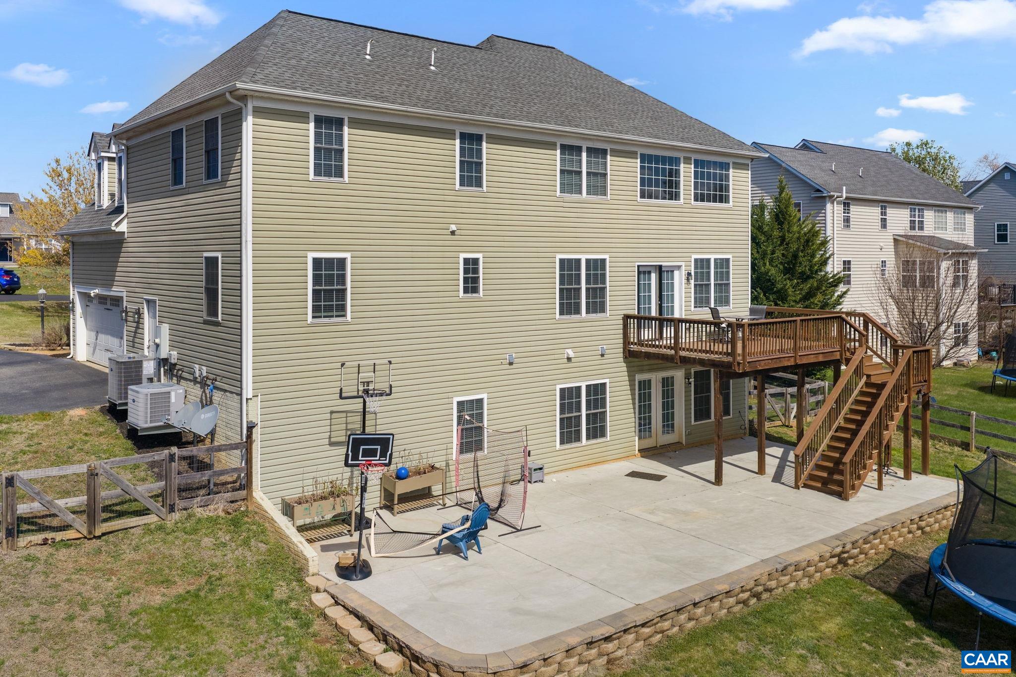 12 LONGFORD DR, RUCKERSVILLE, Virginia 22968, 4 Bedrooms Bedrooms, ,4 BathroomsBathrooms,Residential,12 LONGFORD DR,674779 MLS # 674779