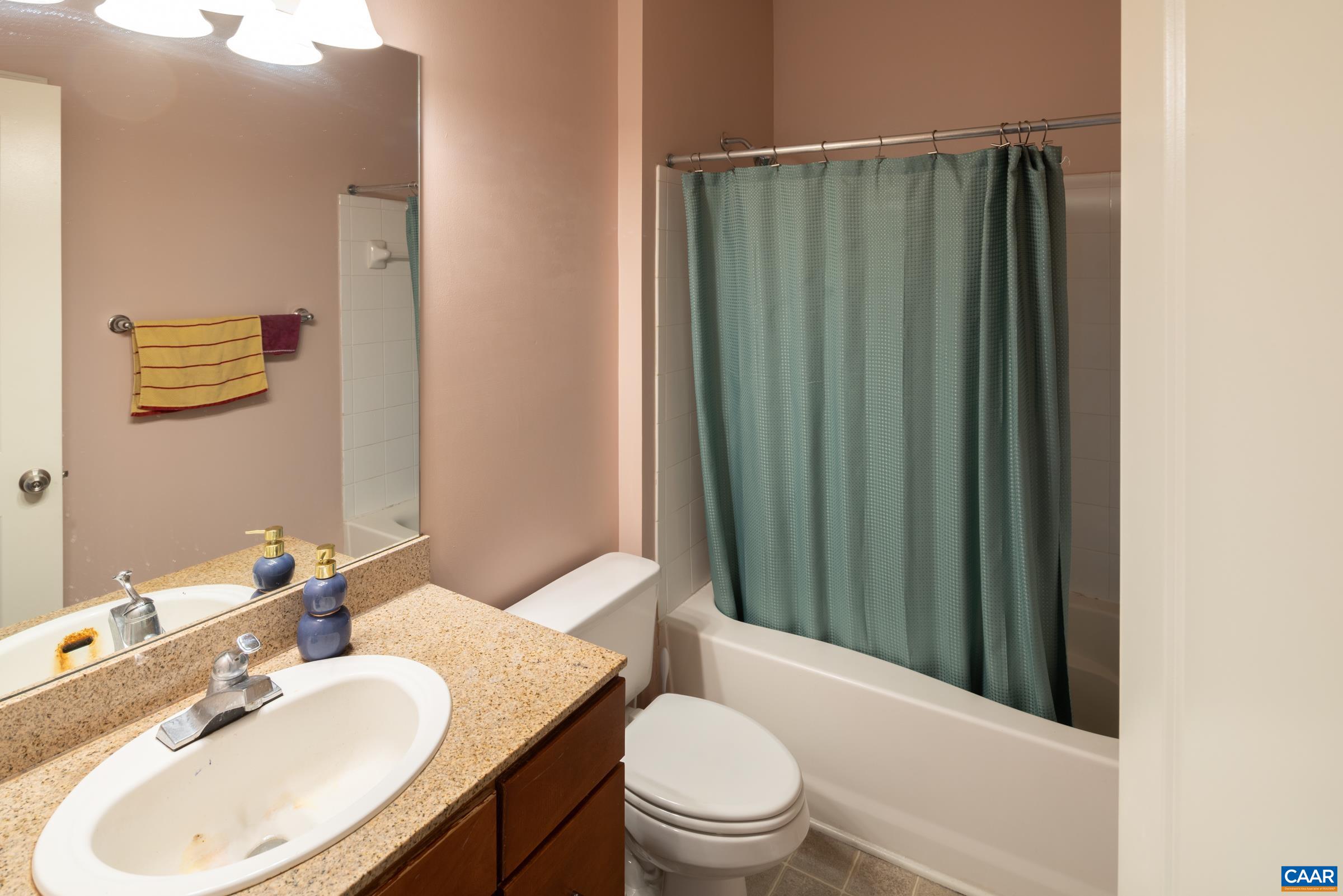 750 WALKER SQ, CHARLOTTESVILLE, Virginia 22903, 1 Bedroom Bedrooms, ,1 BathroomBathrooms,Residential,750 WALKER SQ,675031 MLS # 675031