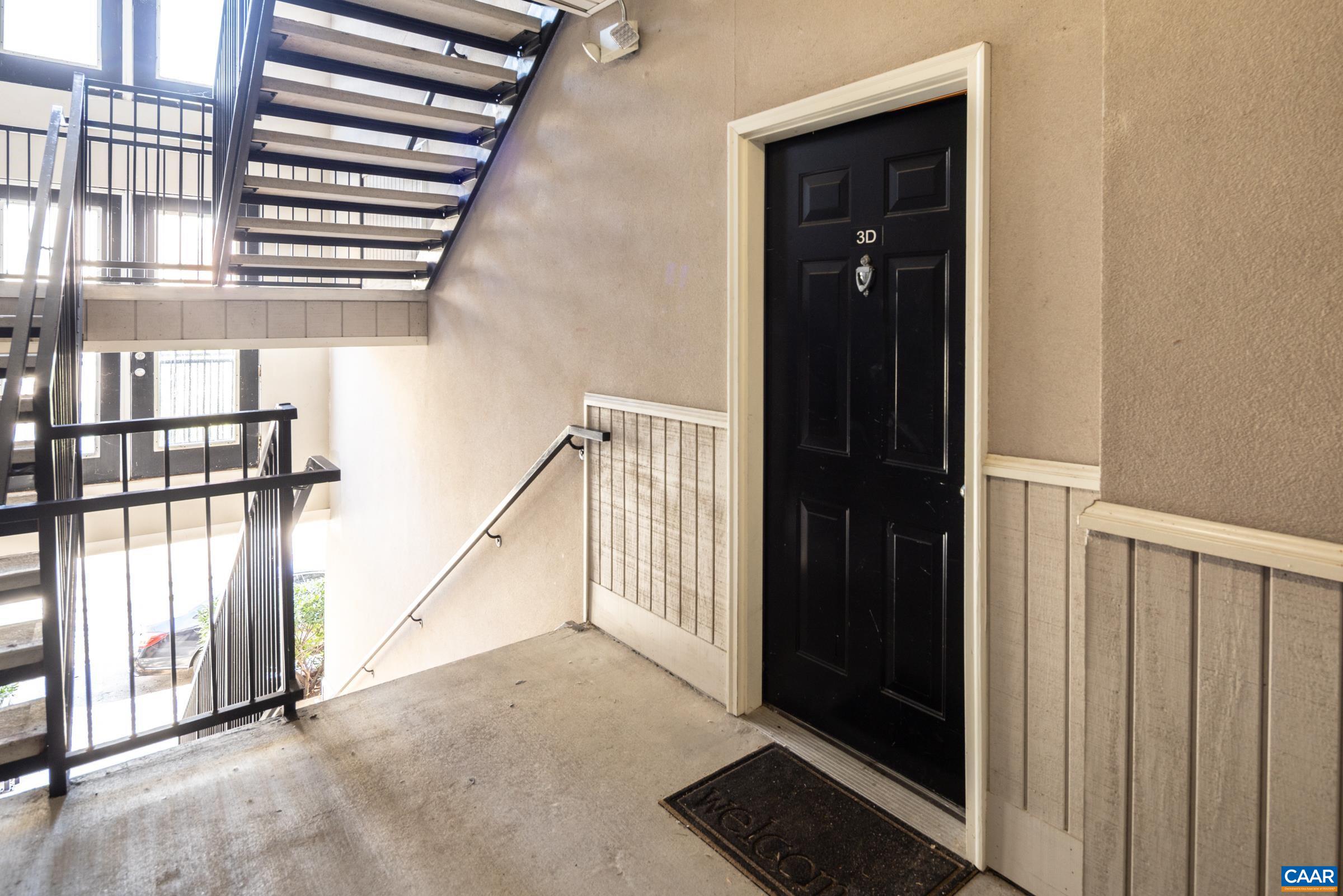 750 WALKER SQ, CHARLOTTESVILLE, Virginia 22903, 1 Bedroom Bedrooms, ,1 BathroomBathrooms,Residential,750 WALKER SQ,675031 MLS # 675031