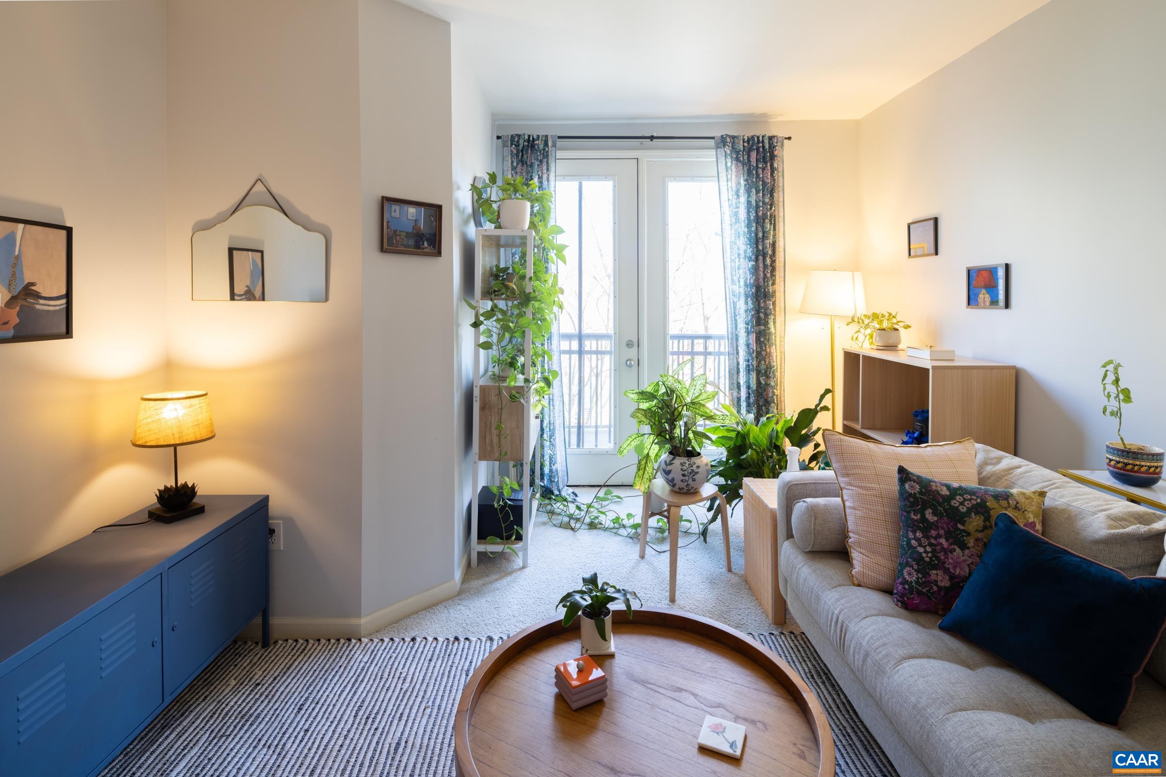 750 WALKER SQ, CHARLOTTESVILLE, Virginia 22903, 1 Bedroom Bedrooms, ,1 BathroomBathrooms,Residential,750 WALKER SQ,675031 MLS # 675031