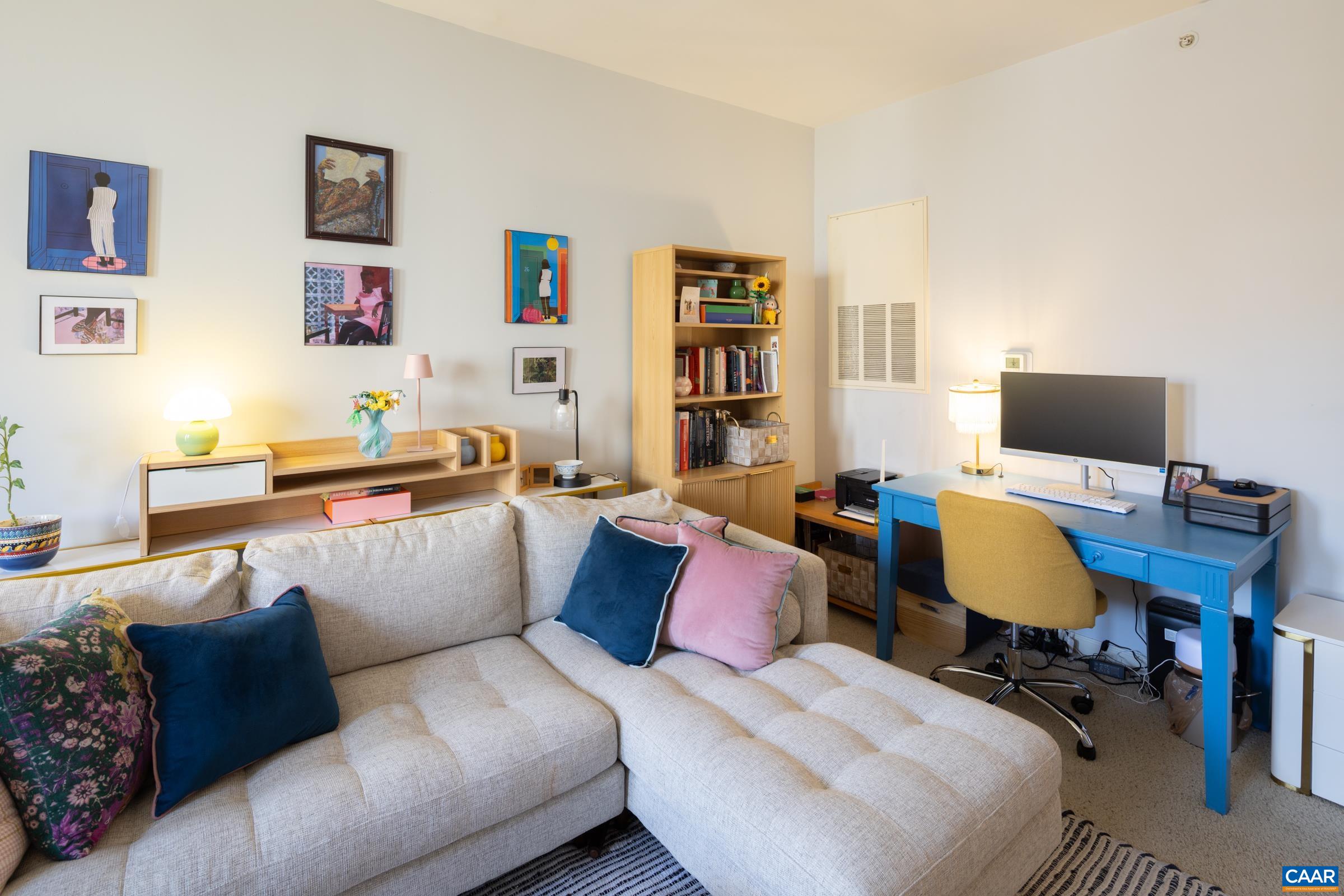 750 WALKER SQ, CHARLOTTESVILLE, Virginia 22903, 1 Bedroom Bedrooms, ,1 BathroomBathrooms,Residential,750 WALKER SQ,675031 MLS # 675031