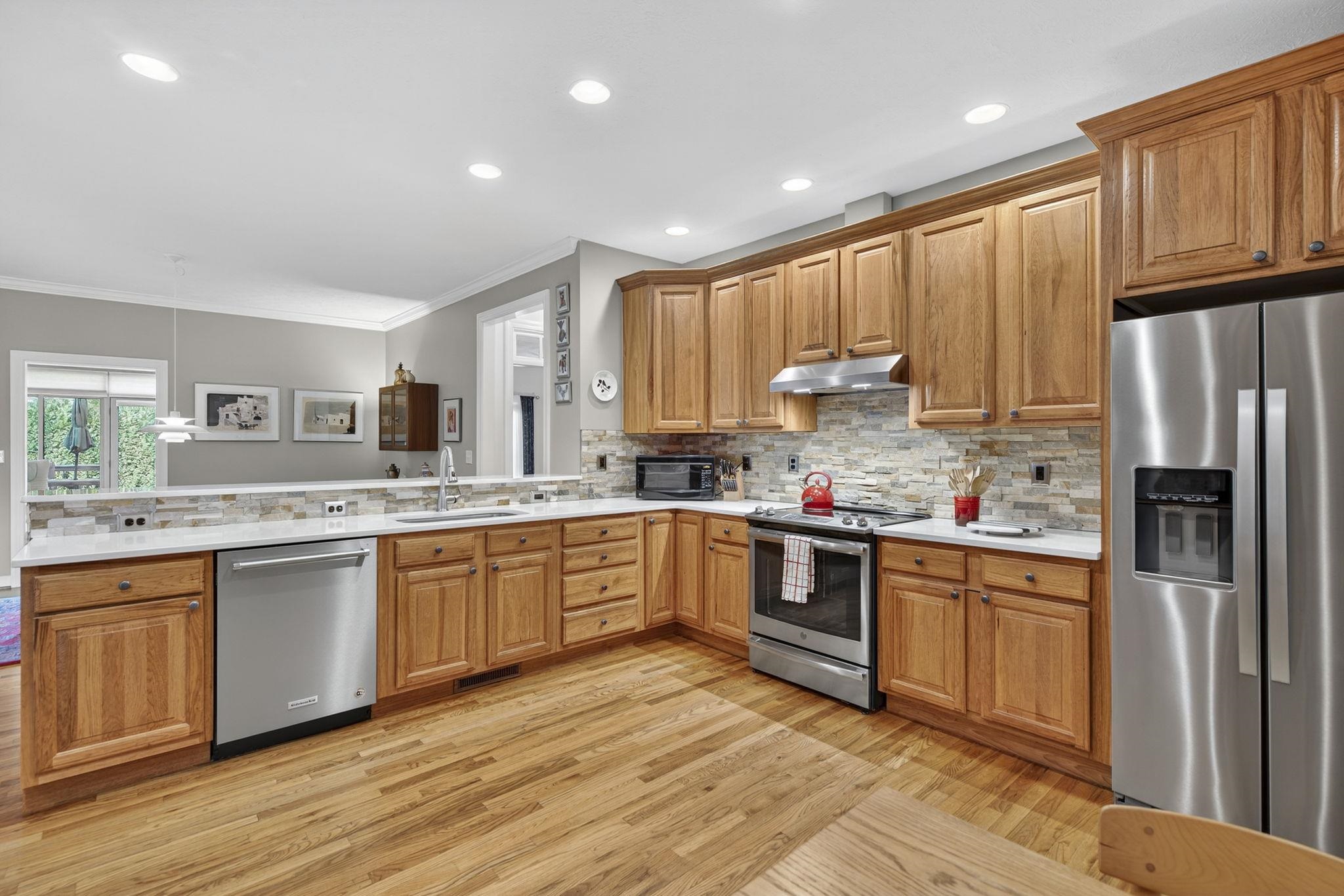 204 ROSE HILL CIR, STAUNTON, Virginia 24401, 3 Bedrooms Bedrooms, ,2 BathroomsBathrooms,Residential,204 ROSE HILL CIR,675041 MLS # 675041