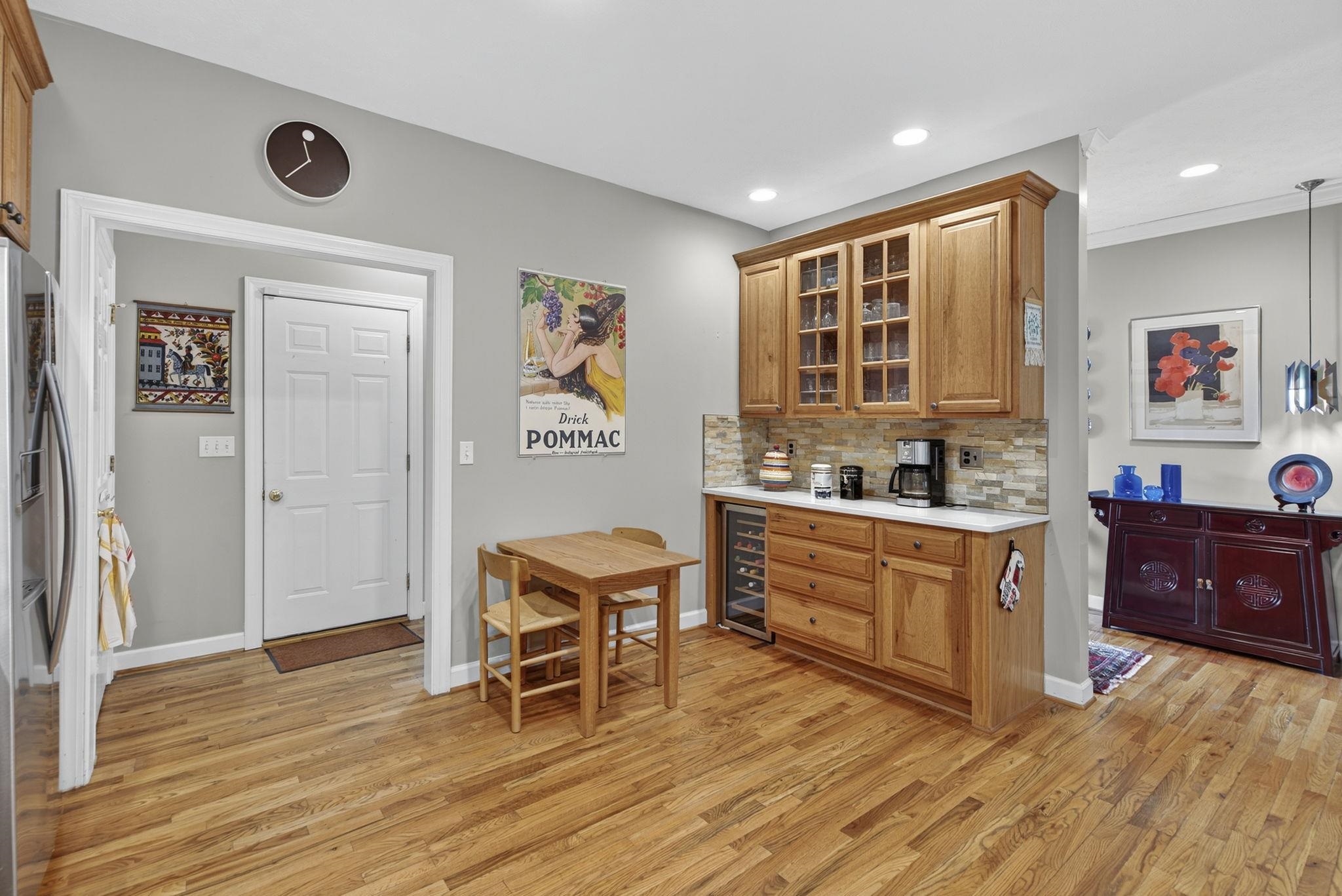 204 ROSE HILL CIR, STAUNTON, Virginia 24401, 3 Bedrooms Bedrooms, ,2 BathroomsBathrooms,Residential,204 ROSE HILL CIR,675041 MLS # 675041