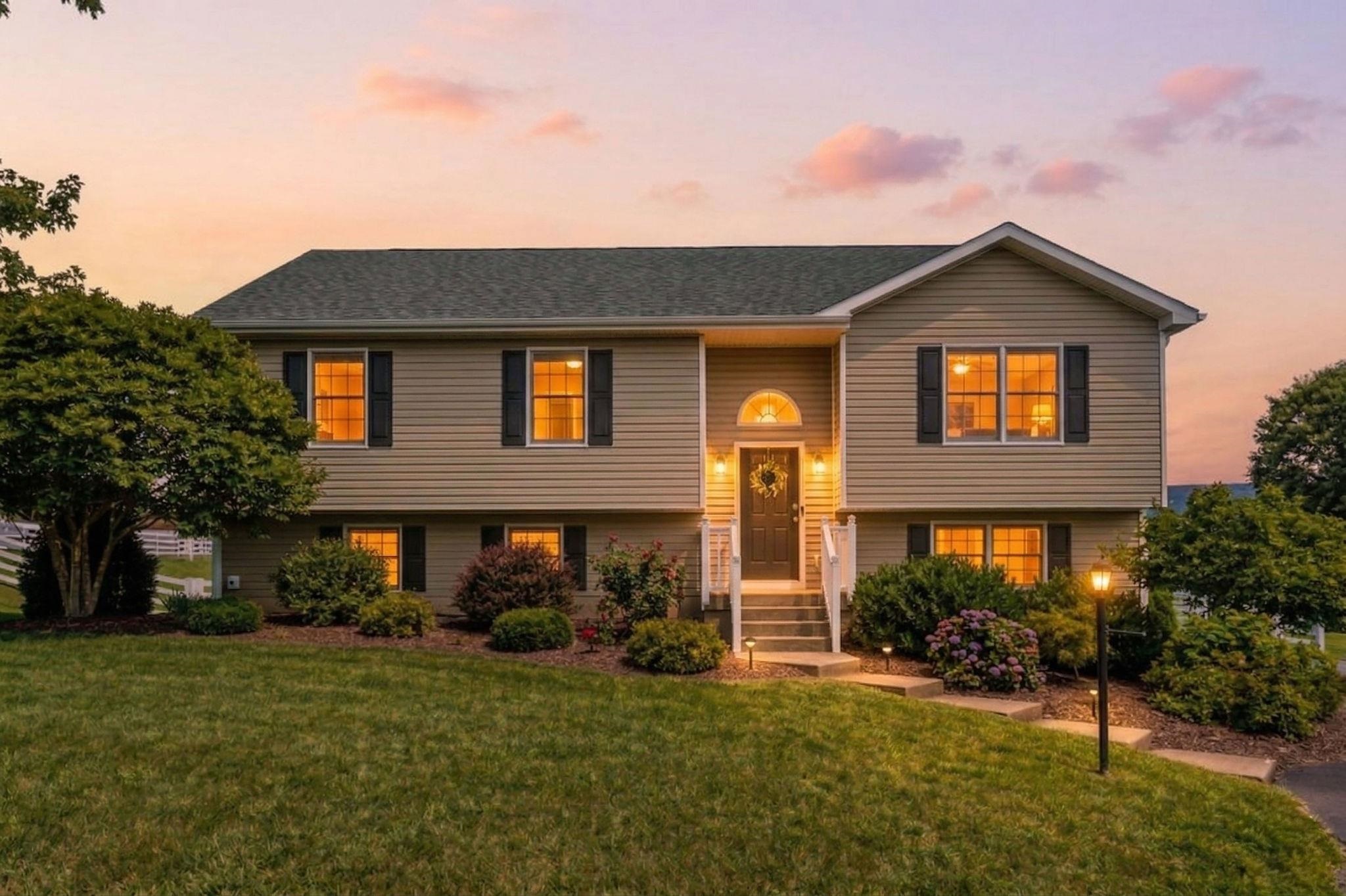 162 COLD SPRINGS RD, STUARTS DRAFT, Virginia 24477, 3 Bedrooms Bedrooms, ,2 BathroomsBathrooms,Residential,162 COLD SPRINGS RD,675042 MLS # 675042