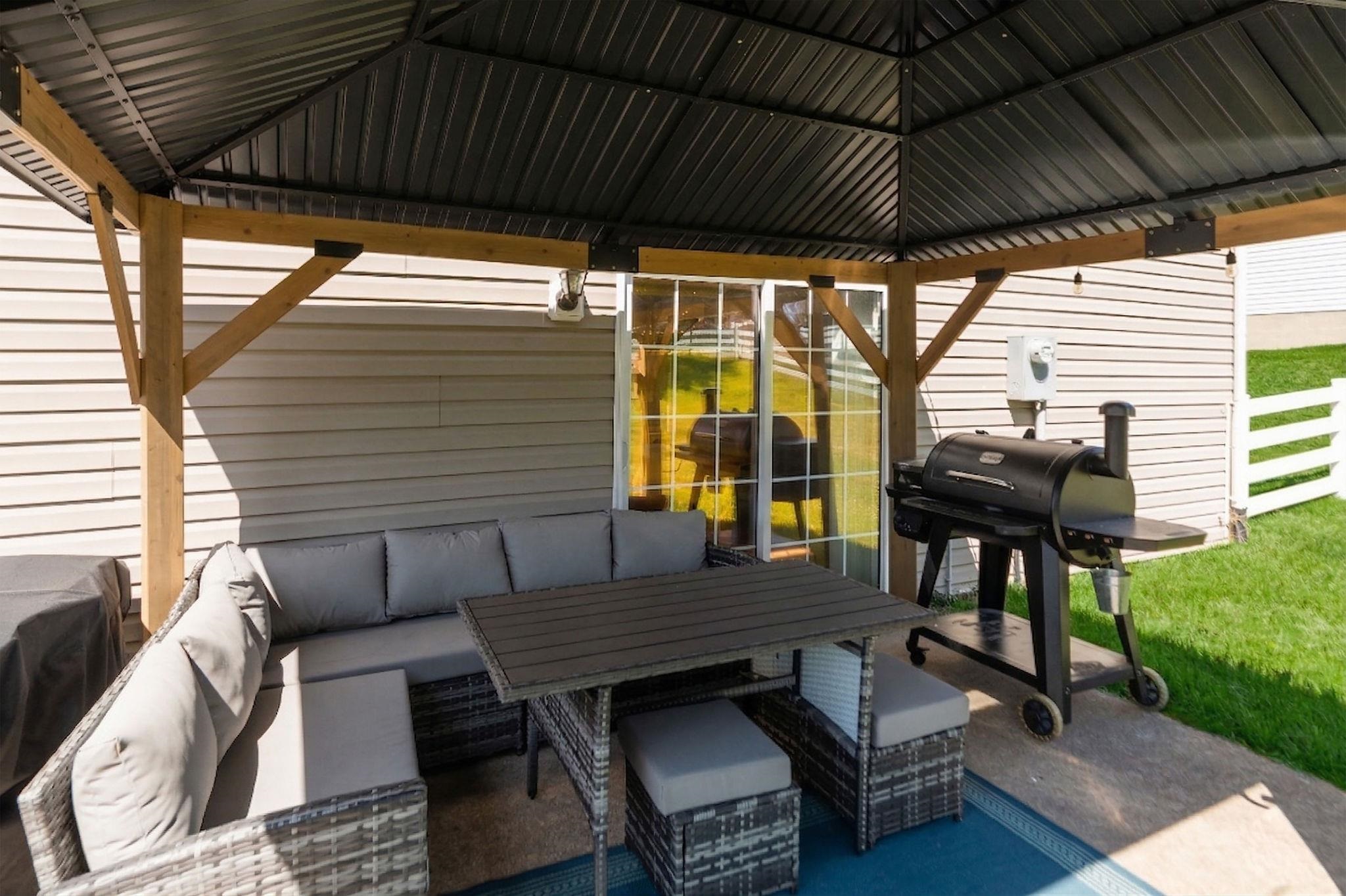 162 COLD SPRINGS RD, STUARTS DRAFT, Virginia 24477, 3 Bedrooms Bedrooms, ,2 BathroomsBathrooms,Residential,162 COLD SPRINGS RD,675042 MLS # 675042