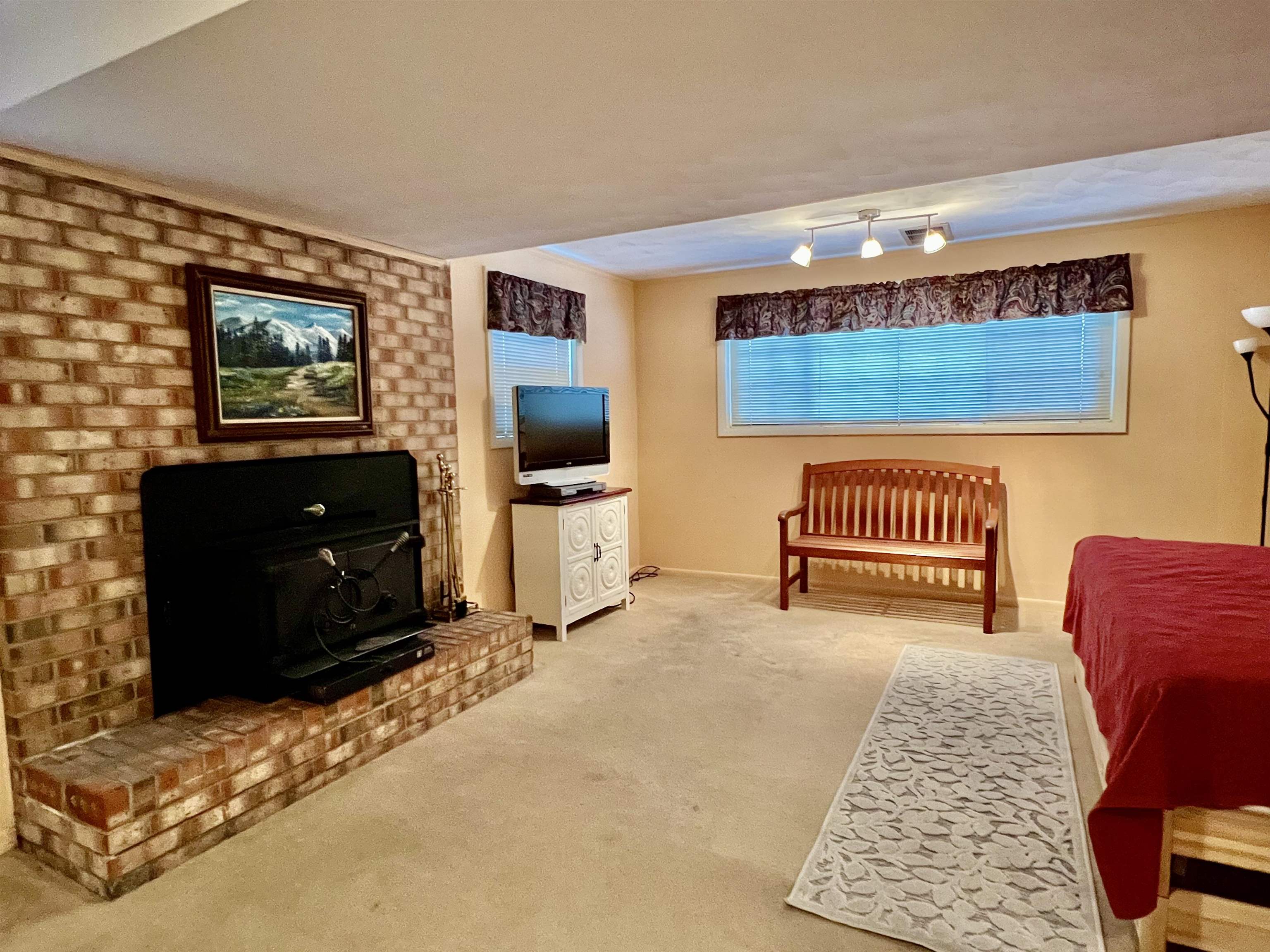 308 ANN ST, STAUNTON, Virginia 24401, 4 Bedrooms Bedrooms, ,2 BathroomsBathrooms,Residential,308 ANN ST,675046 MLS # 675046