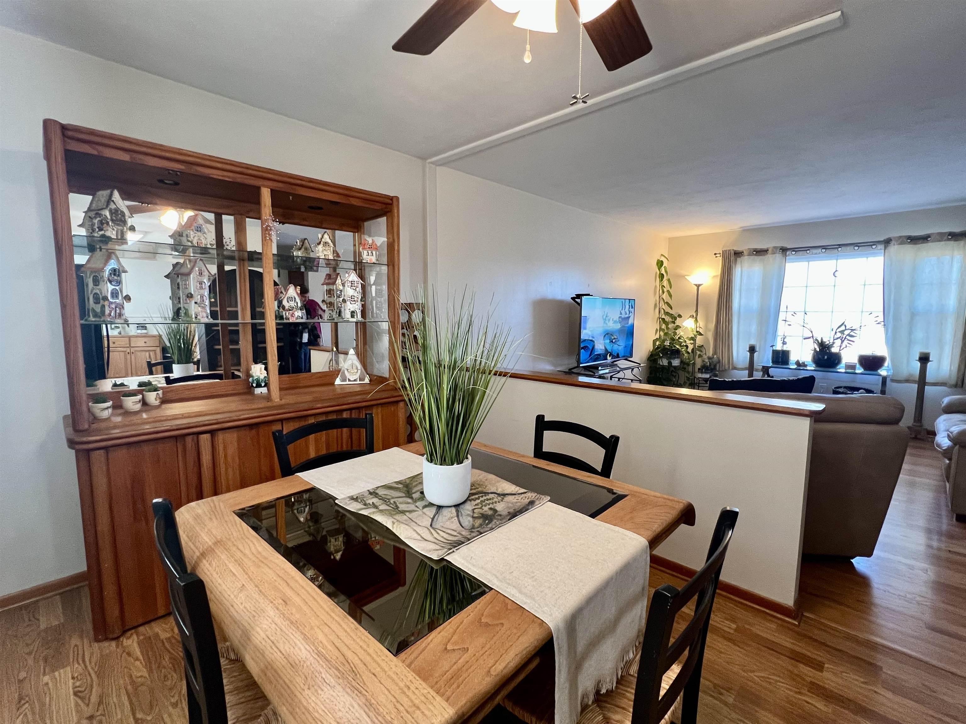 308 ANN ST, STAUNTON, Virginia 24401, 4 Bedrooms Bedrooms, ,2 BathroomsBathrooms,Residential,308 ANN ST,675046 MLS # 675046