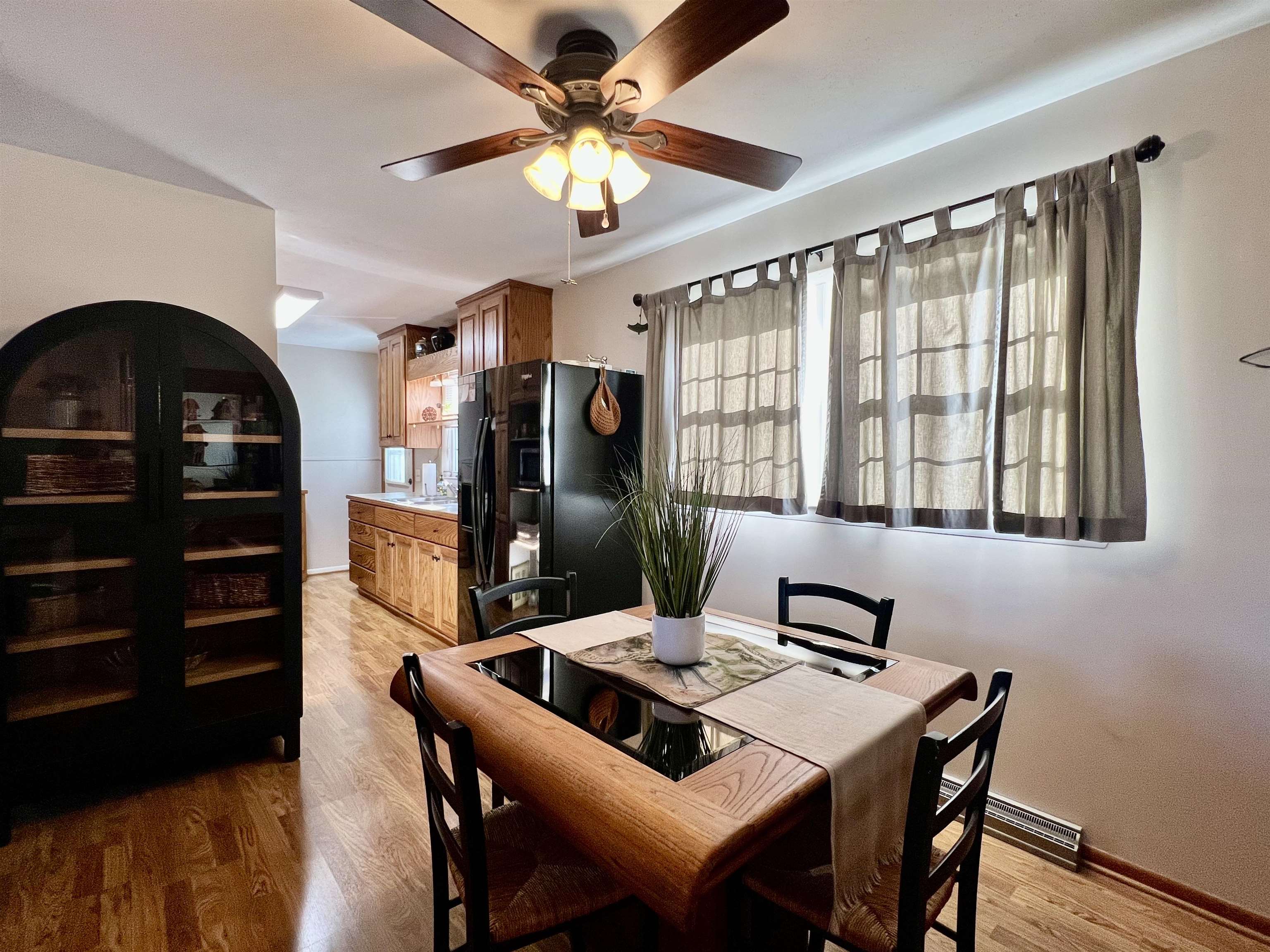 308 ANN ST, STAUNTON, Virginia 24401, 4 Bedrooms Bedrooms, ,2 BathroomsBathrooms,Residential,308 ANN ST,675046 MLS # 675046