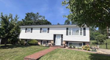 308 ANN ST, STAUNTON, Virginia 24401, 4 Bedrooms Bedrooms, ,2 BathroomsBathrooms,Residential,308 ANN ST,675046 MLS # 675046