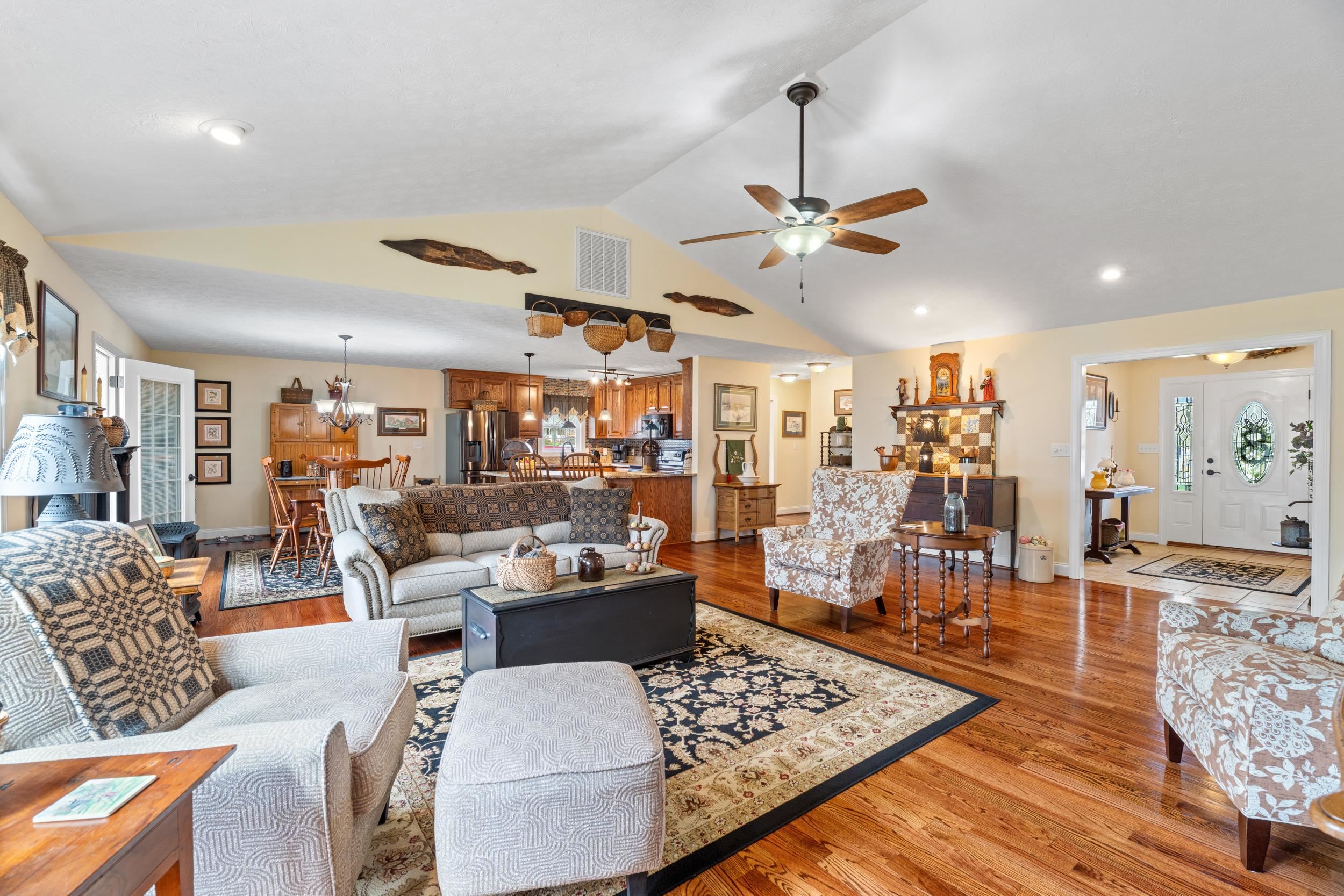 23 SLATE DR, STUARTS DRAFT, Virginia 24477, 3 Bedrooms Bedrooms, ,2 BathroomsBathrooms,Residential,23 SLATE DR,675047 MLS # 675047