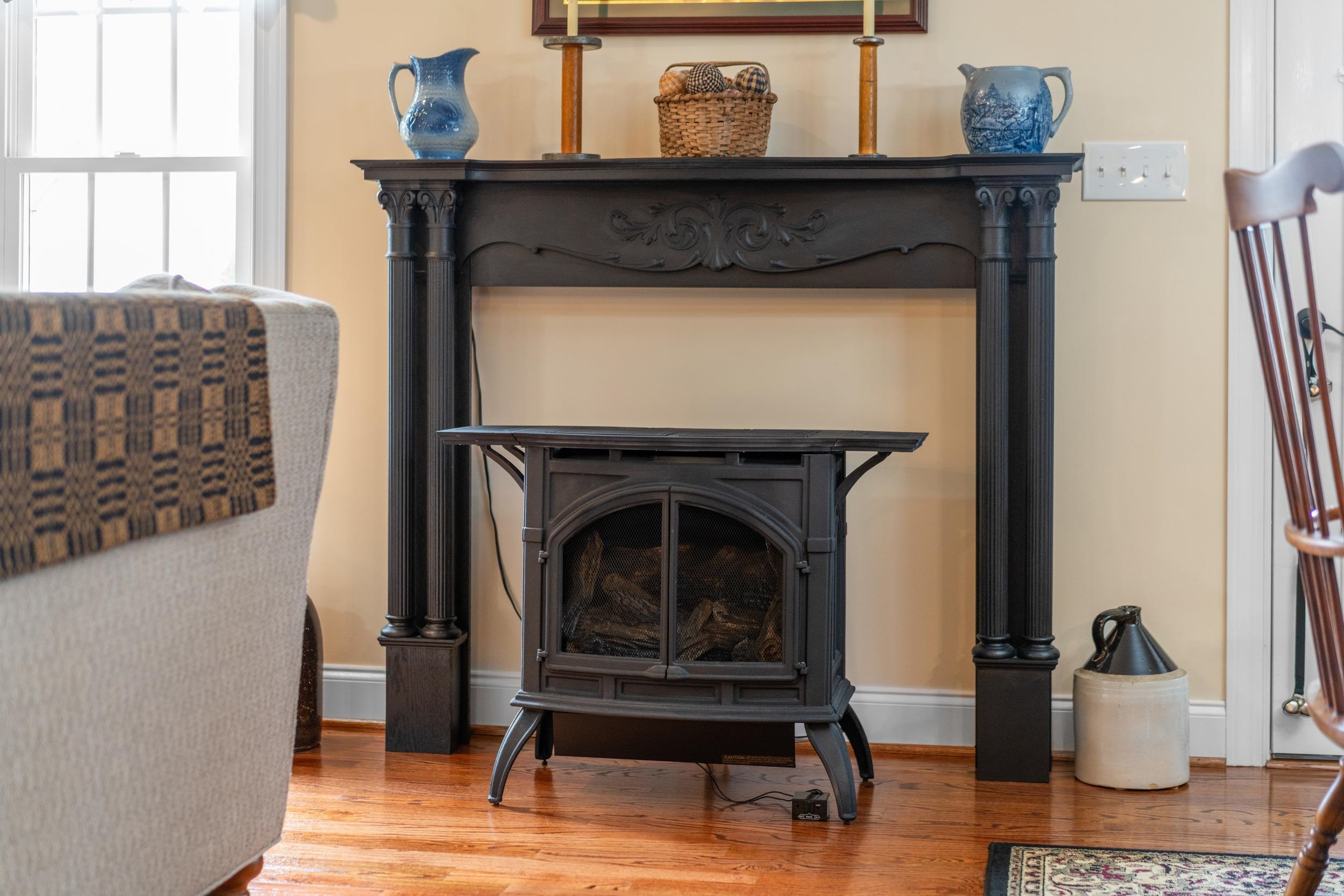 23 SLATE DR, STUARTS DRAFT, Virginia 24477, 3 Bedrooms Bedrooms, ,2 BathroomsBathrooms,Residential,23 SLATE DR,675047 MLS # 675047