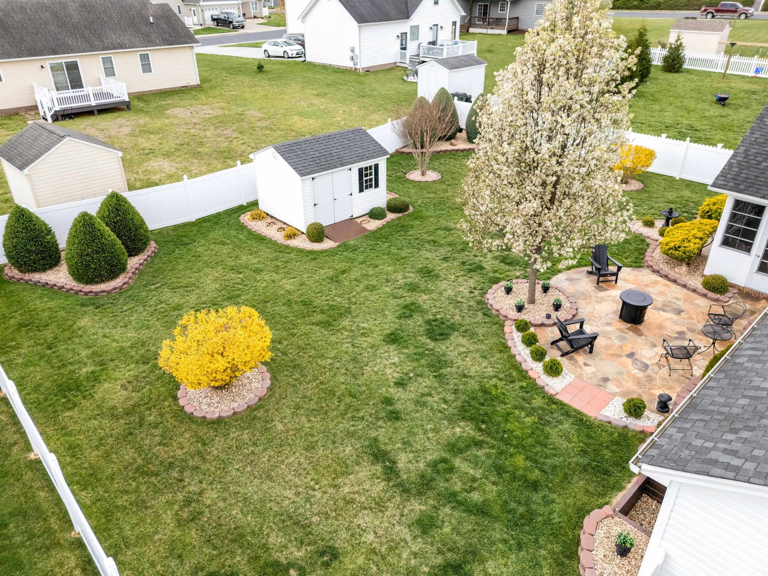 23 SLATE DR, STUARTS DRAFT, Virginia 24477, 3 Bedrooms Bedrooms, ,2 BathroomsBathrooms,Residential,23 SLATE DR,675047 MLS # 675047