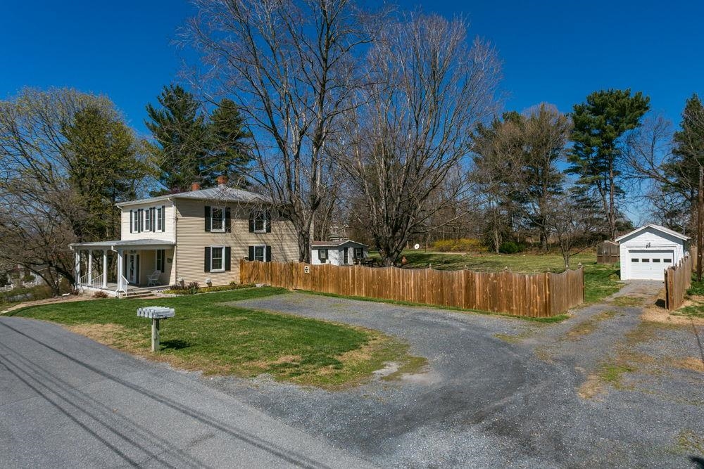 358 LOUISA ST, BROADWAY, Virginia 22815, 5 Bedrooms Bedrooms, ,2 BathroomsBathrooms,Residential,358 LOUISA ST,675050 MLS # 675050