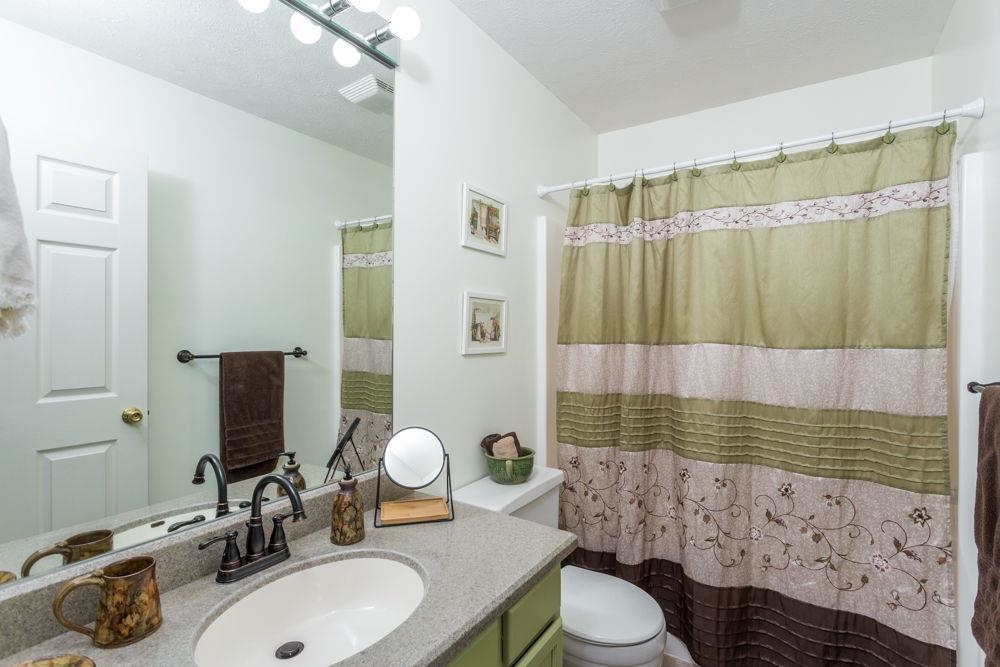 358 LOUISA ST, BROADWAY, Virginia 22815, 5 Bedrooms Bedrooms, ,2 BathroomsBathrooms,Residential,358 LOUISA ST,675050 MLS # 675050