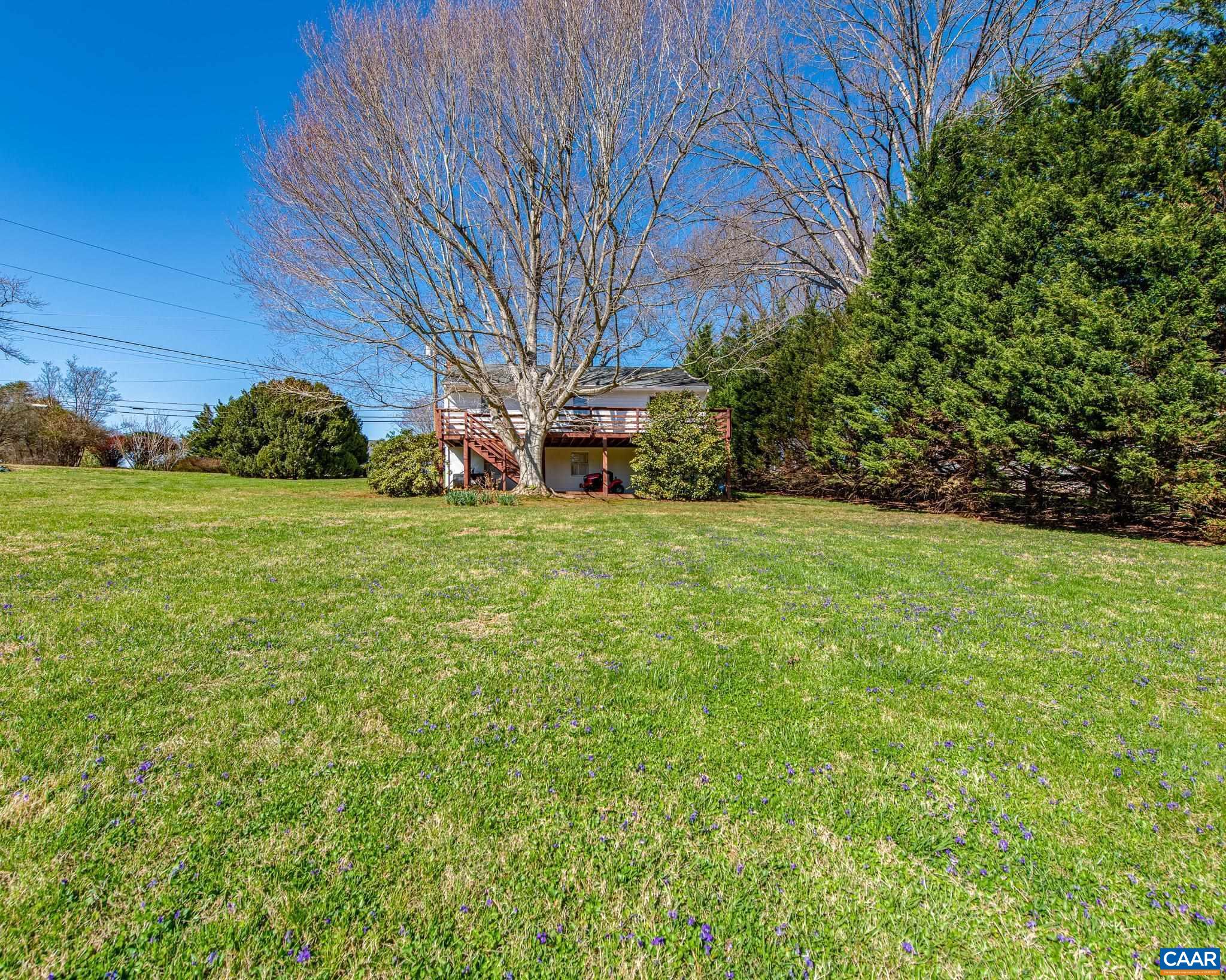 565 STAGECOACH RD, CHARLOTTESVILLE, Virginia 22902, 2 Bedrooms Bedrooms, ,1 BathroomBathrooms,Residential,565 STAGECOACH RD,675051 MLS # 675051