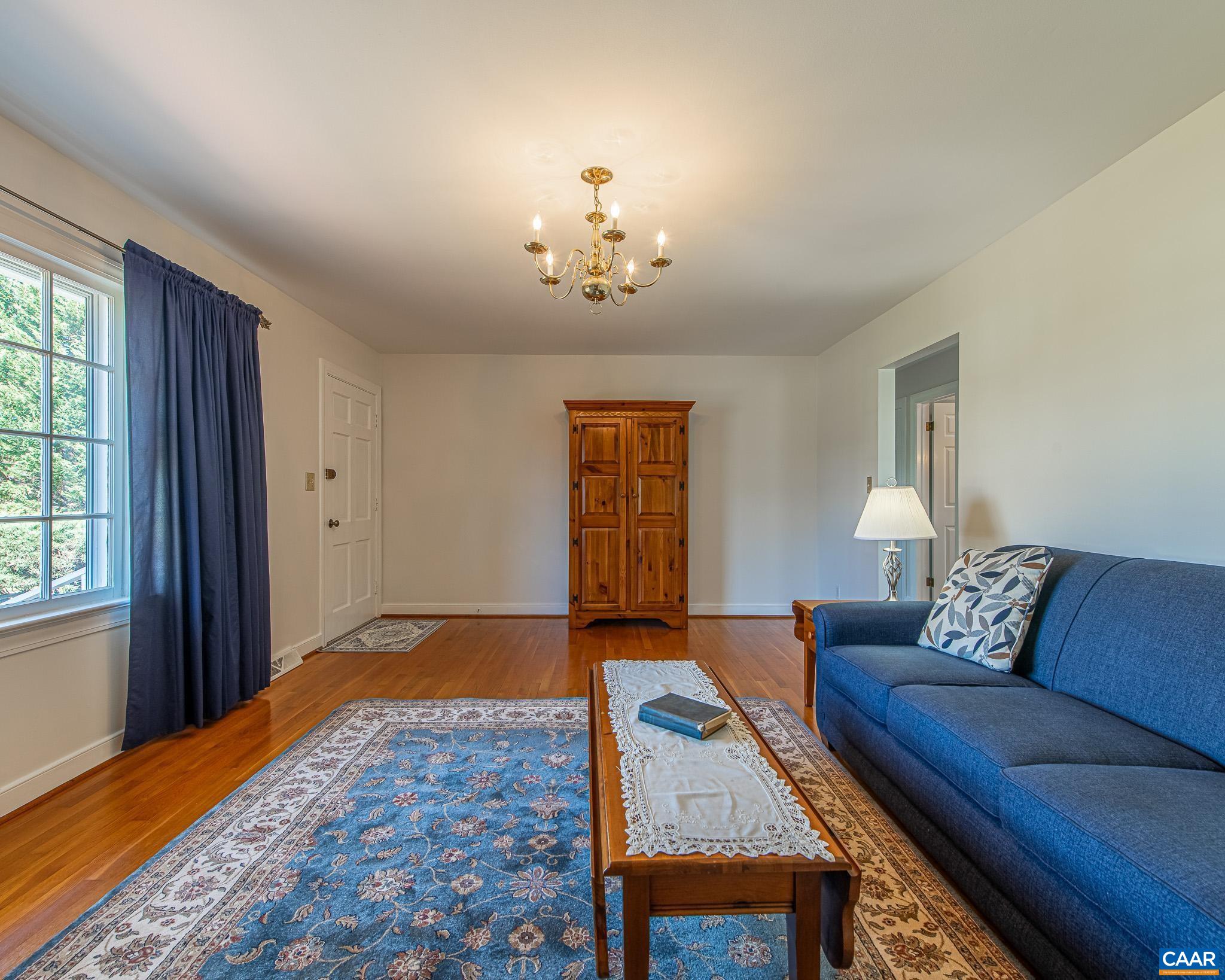 565 STAGECOACH RD, CHARLOTTESVILLE, Virginia 22902, 2 Bedrooms Bedrooms, ,1 BathroomBathrooms,Residential,565 STAGECOACH RD,675051 MLS # 675051