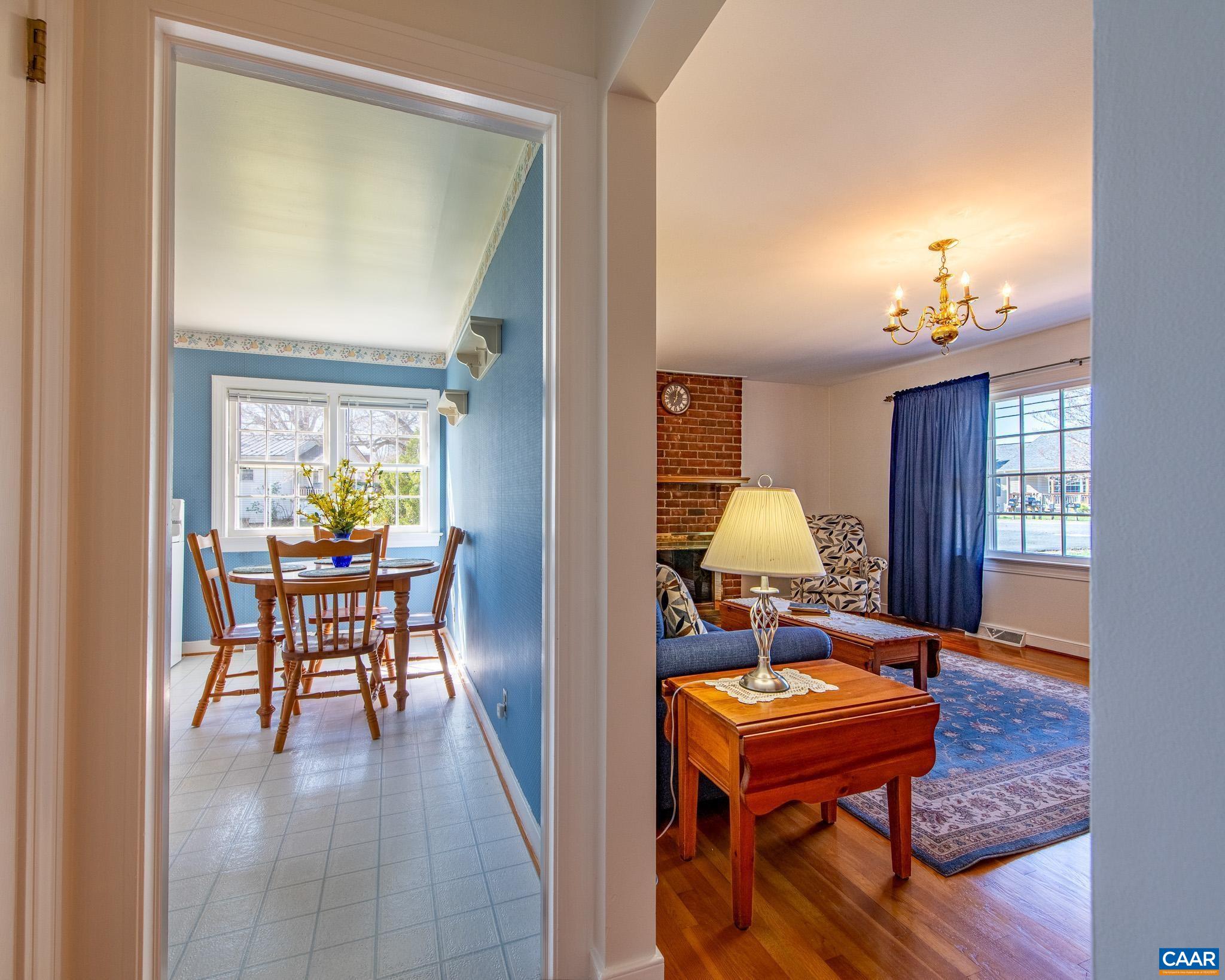 565 STAGECOACH RD, CHARLOTTESVILLE, Virginia 22902, 2 Bedrooms Bedrooms, ,1 BathroomBathrooms,Residential,565 STAGECOACH RD,675051 MLS # 675051