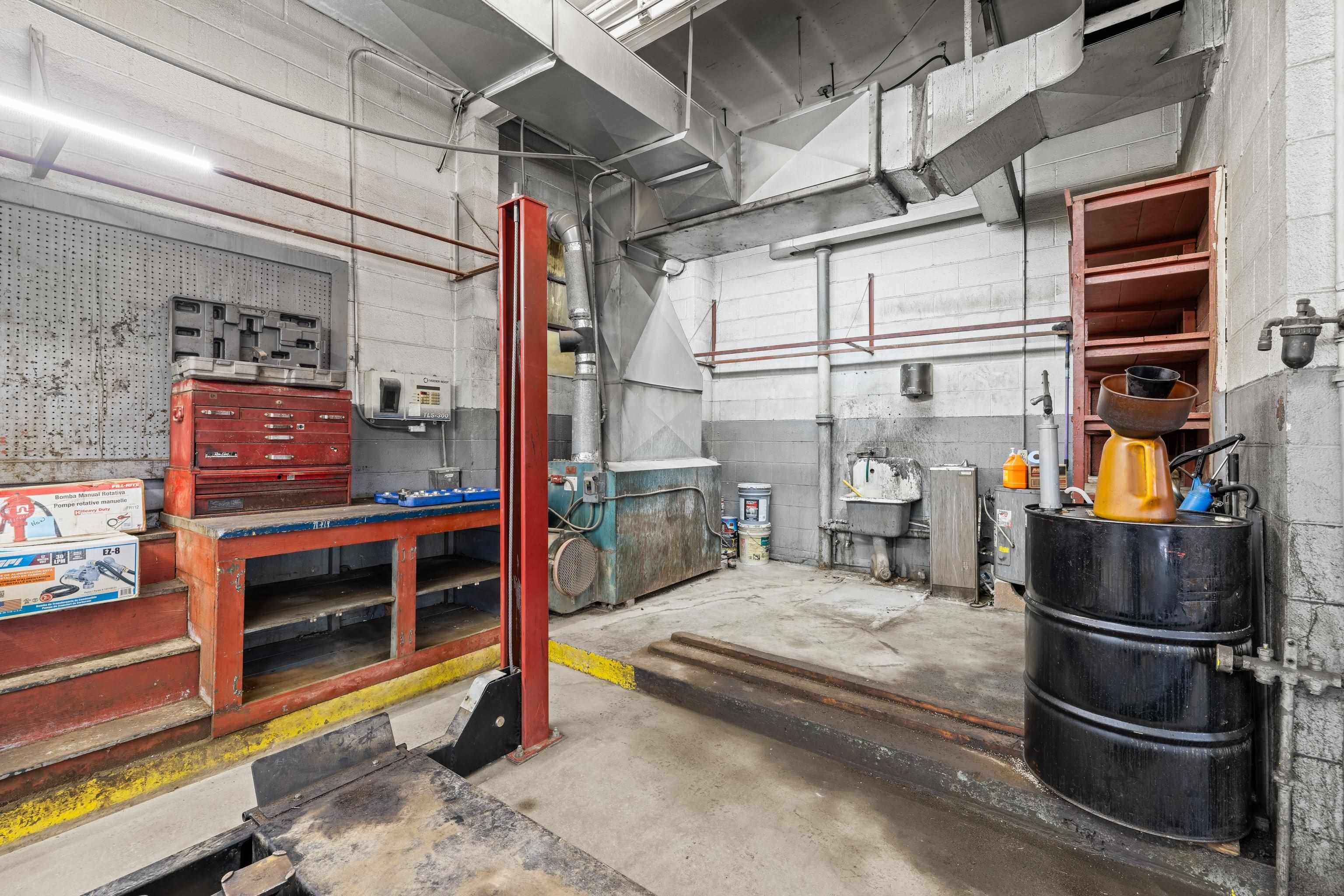 16855 OAK ST, DILLWYN, Virginia 23936, ,Commercial,16855 OAK ST,675071 MLS # 675071