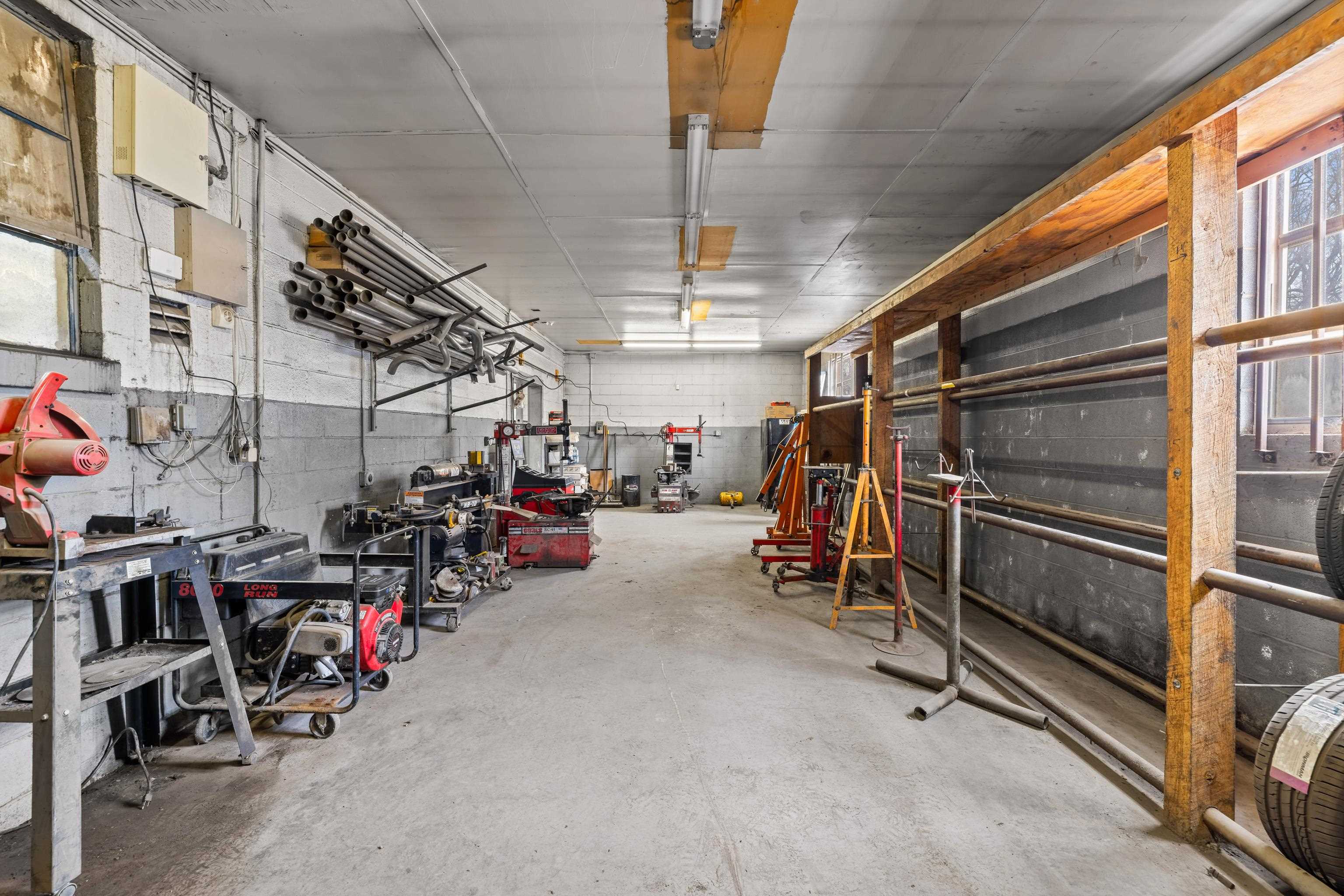 16855 OAK ST, DILLWYN, Virginia 23936, ,Commercial,16855 OAK ST,675071 MLS # 675071