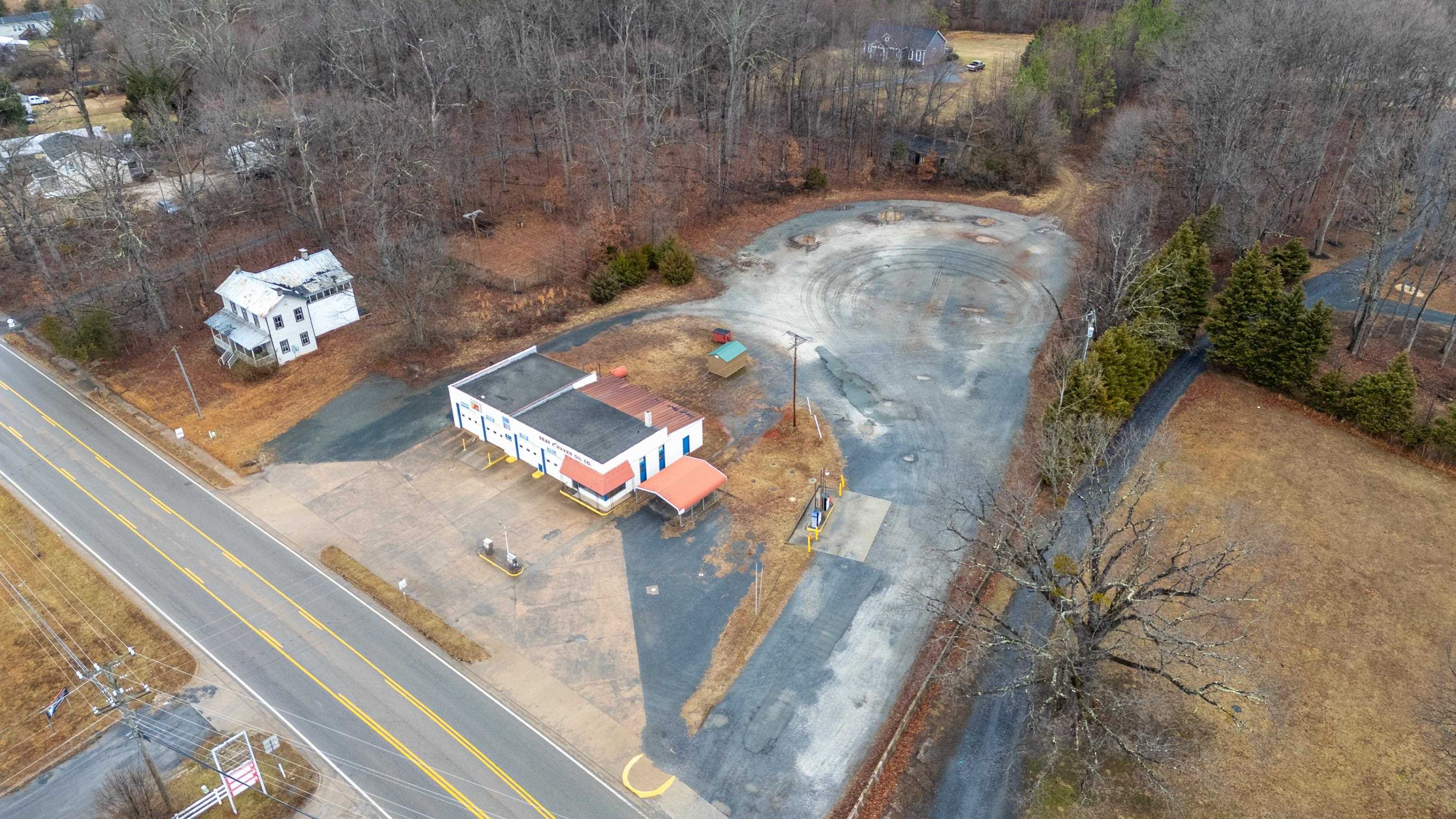 16855 OAK ST, DILLWYN, Virginia 23936, ,Commercial,16855 OAK ST,675071 MLS # 675071