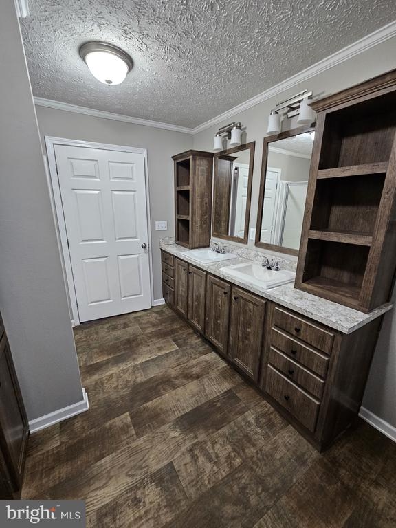 13906 MARSHALL TRACT CT, SPOTSYLVANIA, Virginia 22551, 3 Bedrooms Bedrooms, ,2 BathroomsBathrooms,Residential,13906 MARSHALL TRACT CT,VASP2039702 MLS # VASP2039702