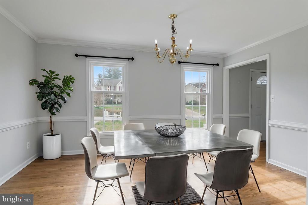 2009 WHITE LAKE DR, FREDERICKSBURG, Virginia 22407, 3 Bedrooms Bedrooms, ,2 BathroomsBathrooms,Residential,BREEZEWOOD,2009 WHITE LAKE DR,VASP2039884 MLS # VASP2039884