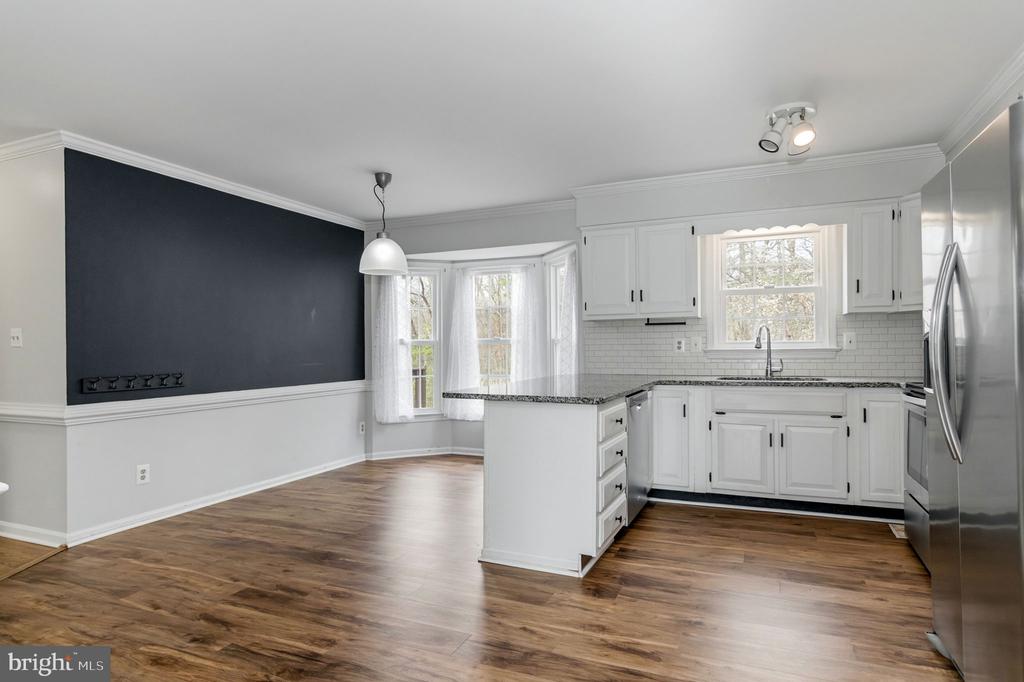 2009 WHITE LAKE DR, FREDERICKSBURG, Virginia 22407, 3 Bedrooms Bedrooms, ,2 BathroomsBathrooms,Residential,BREEZEWOOD,2009 WHITE LAKE DR,VASP2039884 MLS # VASP2039884