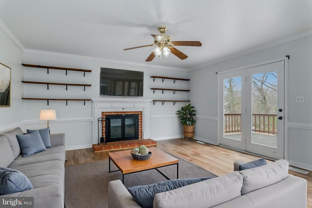 2009 WHITE LAKE DR, FREDERICKSBURG, Virginia 22407, 3 Bedrooms Bedrooms, ,2 BathroomsBathrooms,Residential,BREEZEWOOD,2009 WHITE LAKE DR,VASP2039884 MLS # VASP2039884