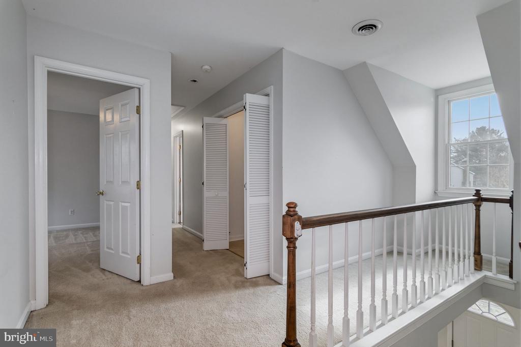 2009 WHITE LAKE DR, FREDERICKSBURG, Virginia 22407, 3 Bedrooms Bedrooms, ,2 BathroomsBathrooms,Residential,BREEZEWOOD,2009 WHITE LAKE DR,VASP2039884 MLS # VASP2039884