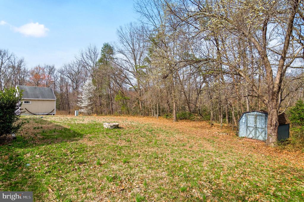 2009 WHITE LAKE DR, FREDERICKSBURG, Virginia 22407, 3 Bedrooms Bedrooms, ,2 BathroomsBathrooms,Residential,BREEZEWOOD,2009 WHITE LAKE DR,VASP2039884 MLS # VASP2039884