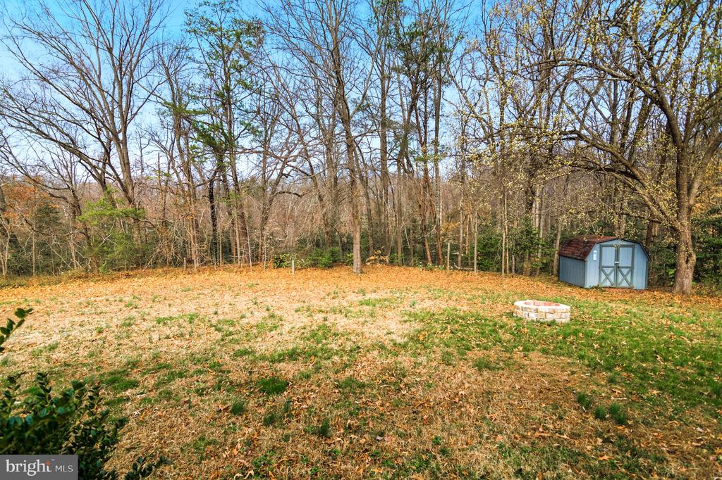 2009 WHITE LAKE DR, FREDERICKSBURG, Virginia 22407, 3 Bedrooms Bedrooms, ,2 BathroomsBathrooms,Residential,BREEZEWOOD,2009 WHITE LAKE DR,VASP2039884 MLS # VASP2039884