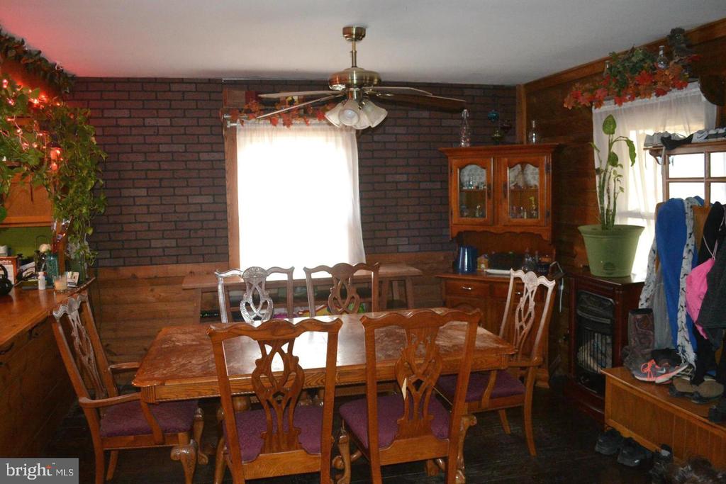 7719 VERMONT RD, RHOADESVILLE, Virginia 22542, 3 Bedrooms Bedrooms, ,2 BathroomsBathrooms,Residential,7719 VERMONT RD,VAOR2013696 MLS # VAOR2013696