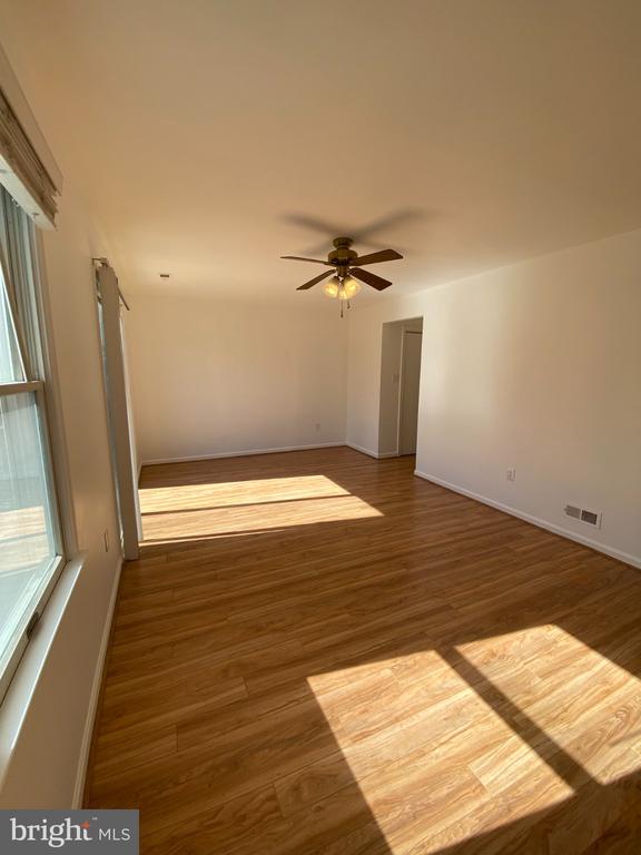 111 WANKOMA DR, REMINGTON, Virginia 22734, 2 Bedrooms Bedrooms, ,2 BathroomsBathrooms,Residential,111 WANKOMA DR,VAFQ2021188 MLS # VAFQ2021188