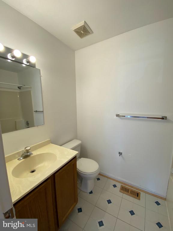 111 WANKOMA DR, REMINGTON, Virginia 22734, 2 Bedrooms Bedrooms, ,2 BathroomsBathrooms,Residential,111 WANKOMA DR,VAFQ2021188 MLS # VAFQ2021188