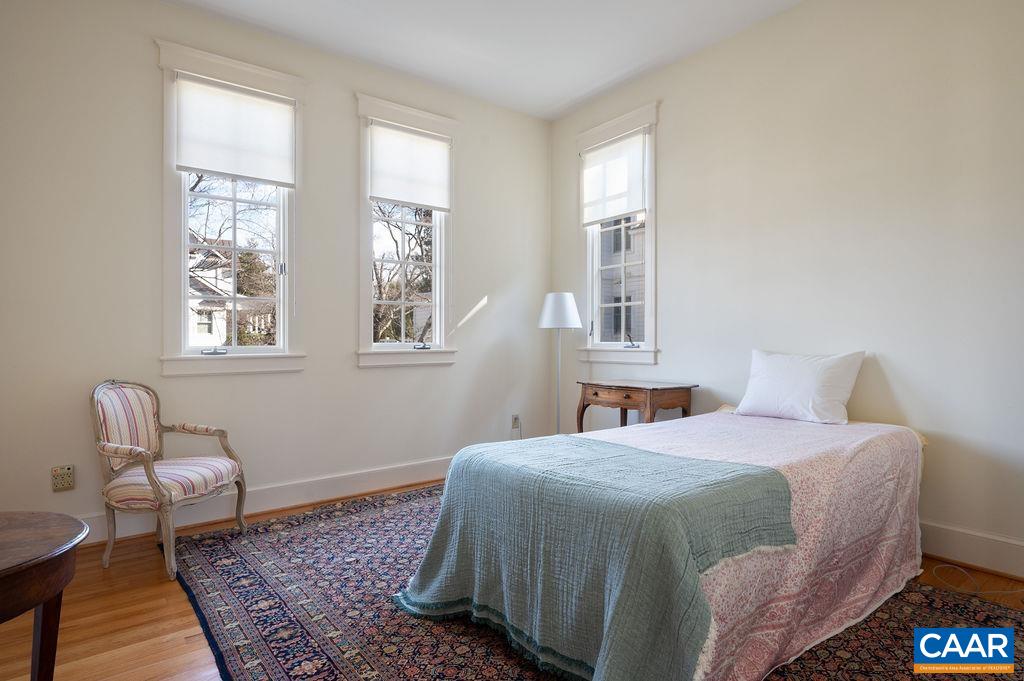 907 COTTAGE LN, CHARLOTTESVILLE, Virginia 22903, 4 Bedrooms Bedrooms, ,3 BathroomsBathrooms,Residential,907 COTTAGE LN,661152 MLS # 661152